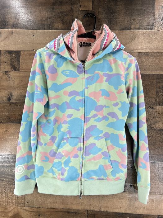 Pastel discount bape hoodie