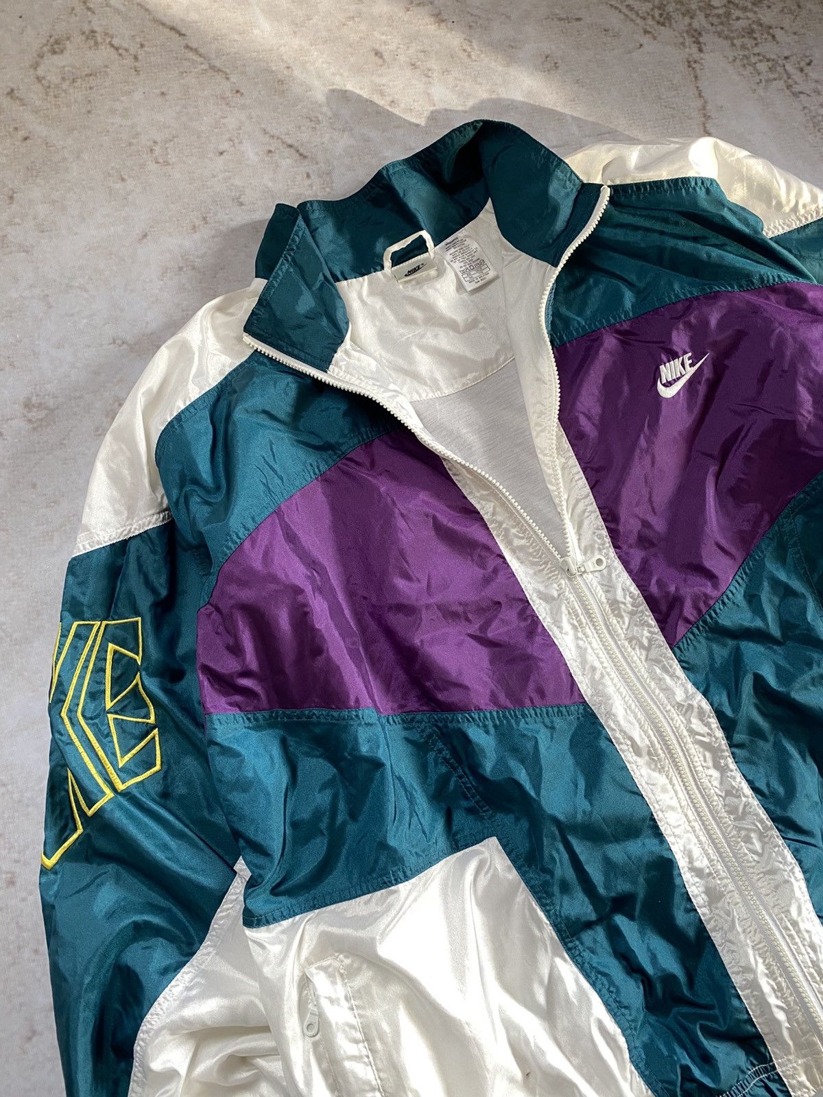 Nike × Vintage Vintage Nike Nylon Track Jacket Size US XL / EU 56 / 4 - 2 Thumbnail
