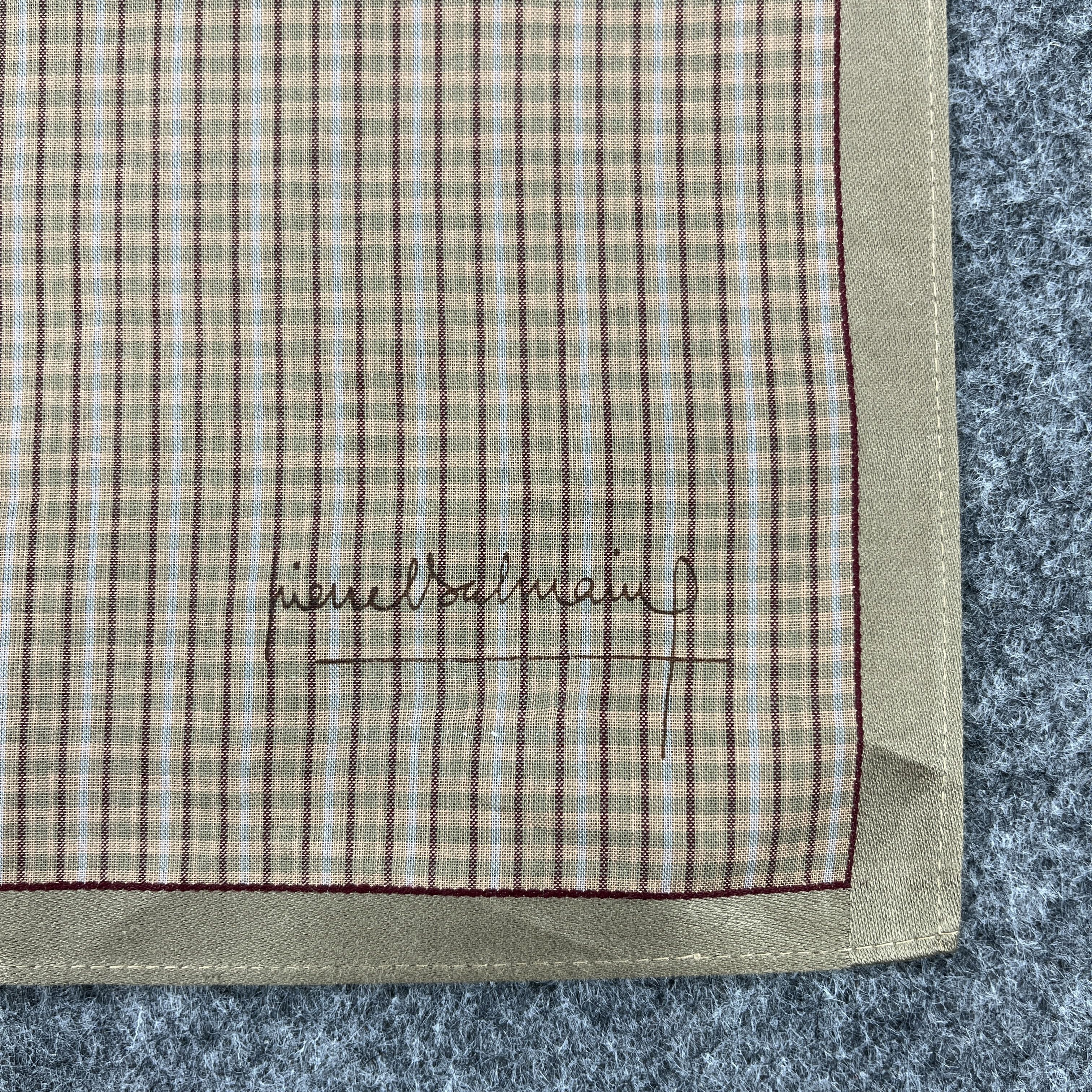 Pierre Balmain Pierre Balmain Handkerchief / Bandana / Neckerchief B633 Size ONE SIZE - 3 Thumbnail
