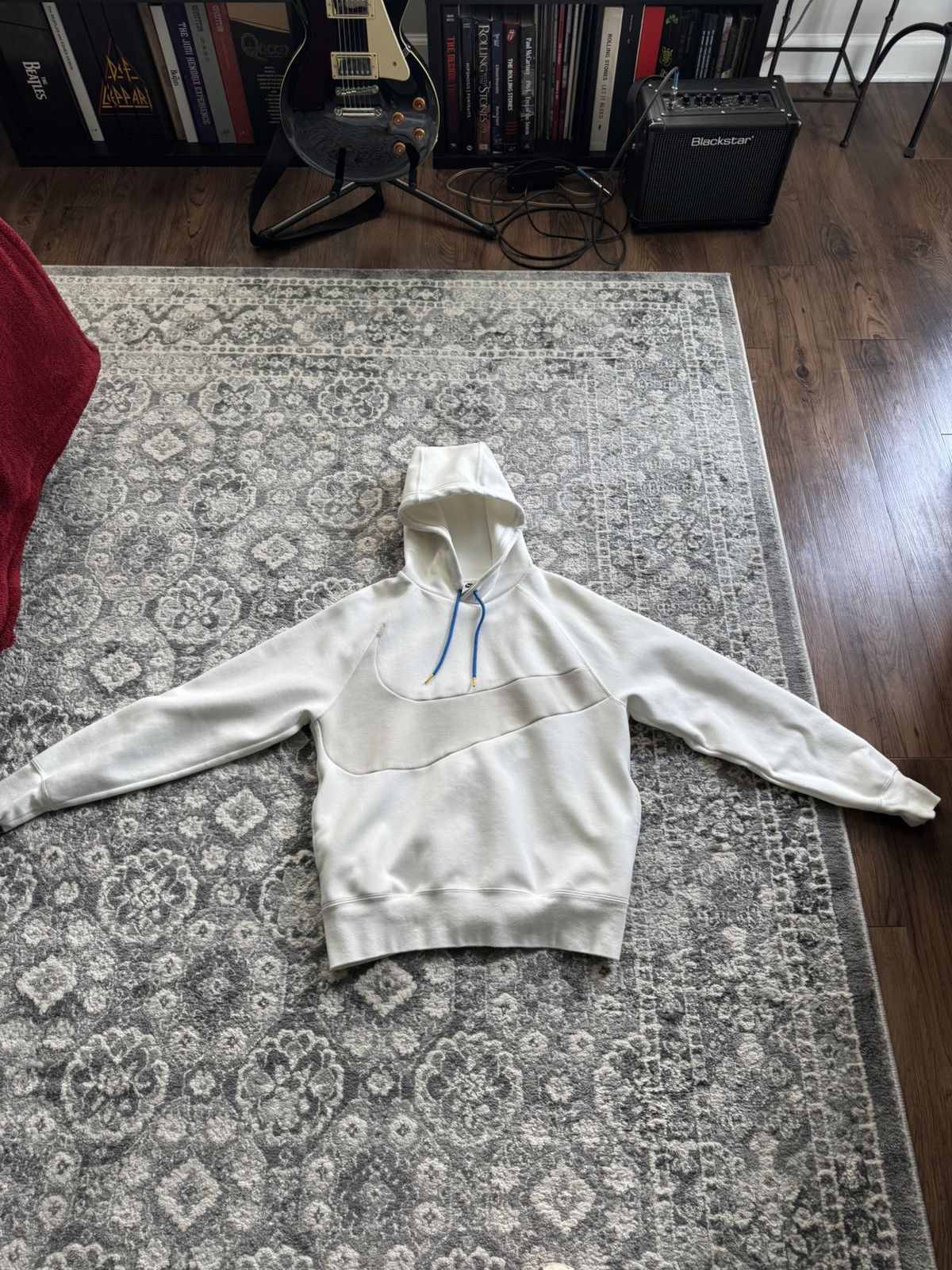 Nike NIKE Trademark hoodie (white) Size US M / EU 48-50 / 2 - 1 Thumbnail