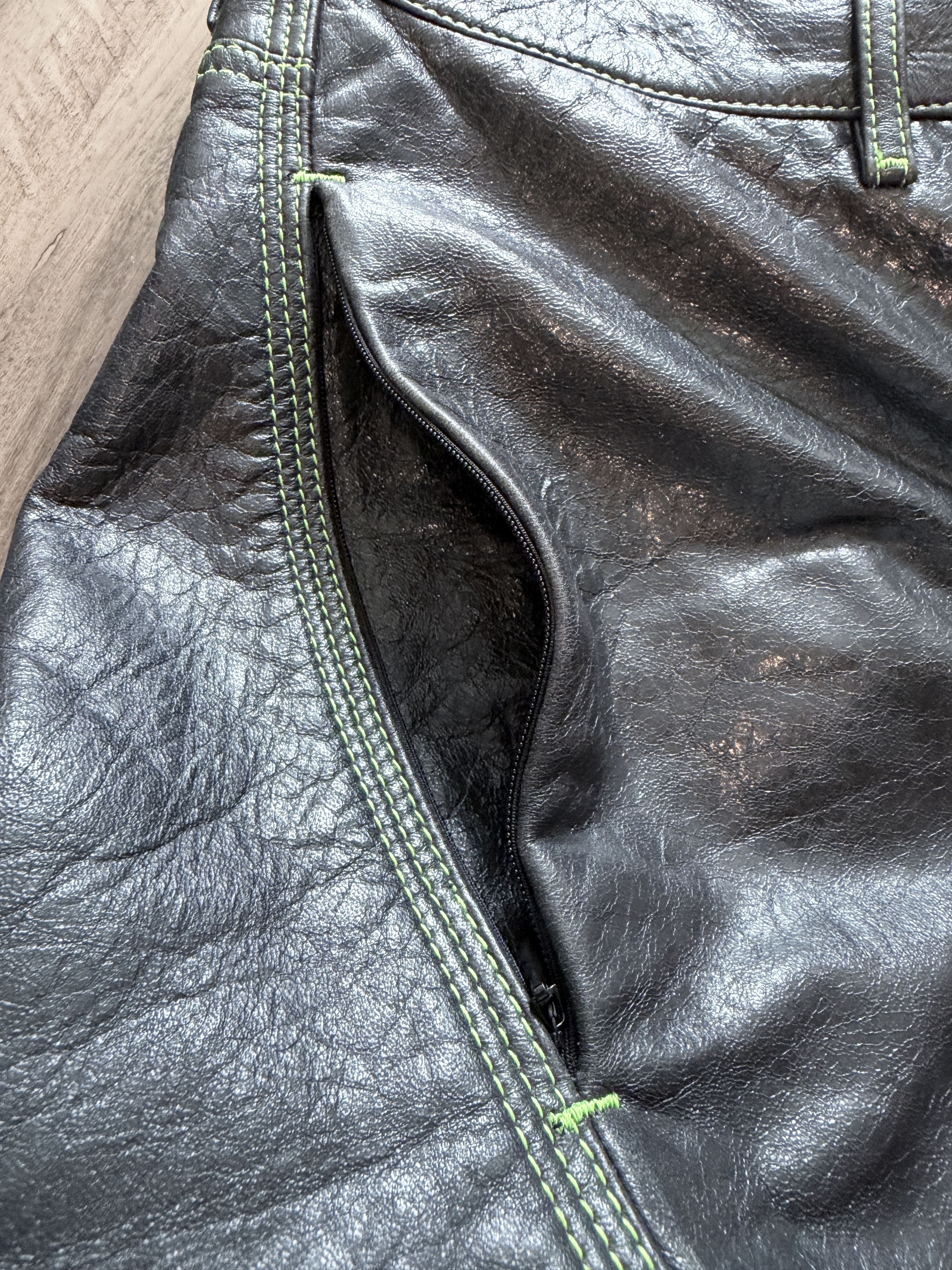 Acne Studios Acne Studios Leather Contrast Stitch Trousers Black Green Size US 32 / EU 48 - 12 Thumbnail