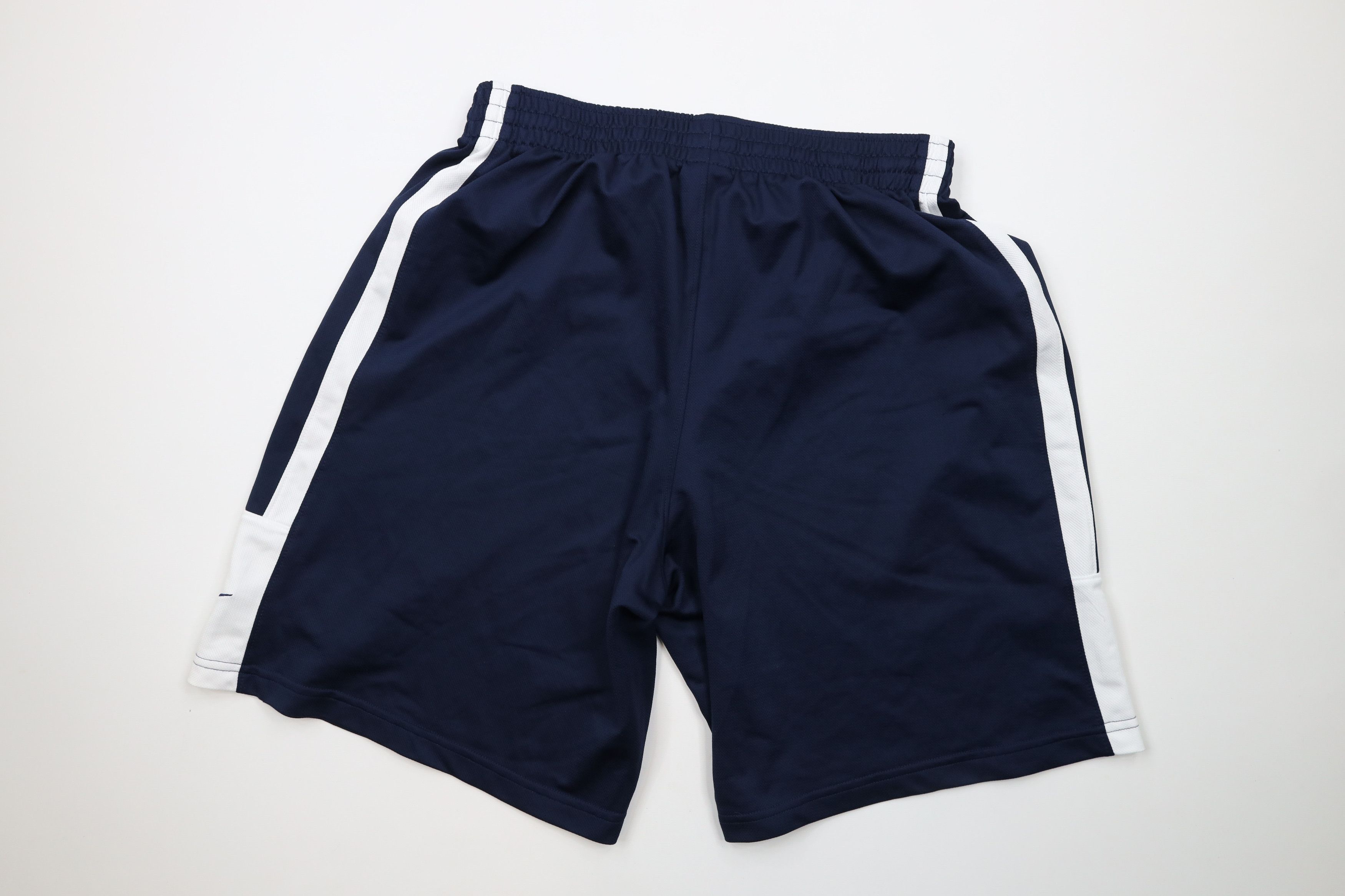 Nike × Vintage Nike Team Issued University of Toledo Basketball Shorts Size US 32 / EU 48 - 9 Thumbnail