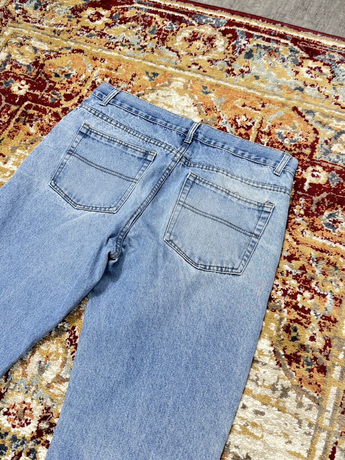 Vintage ᶠᵃⁿᶜʸᵍᵘʸ Vintage Baggy Washed Denim Jeans Wide leg Y2K Size US 36 / EU 52 - 9 Thumbnail