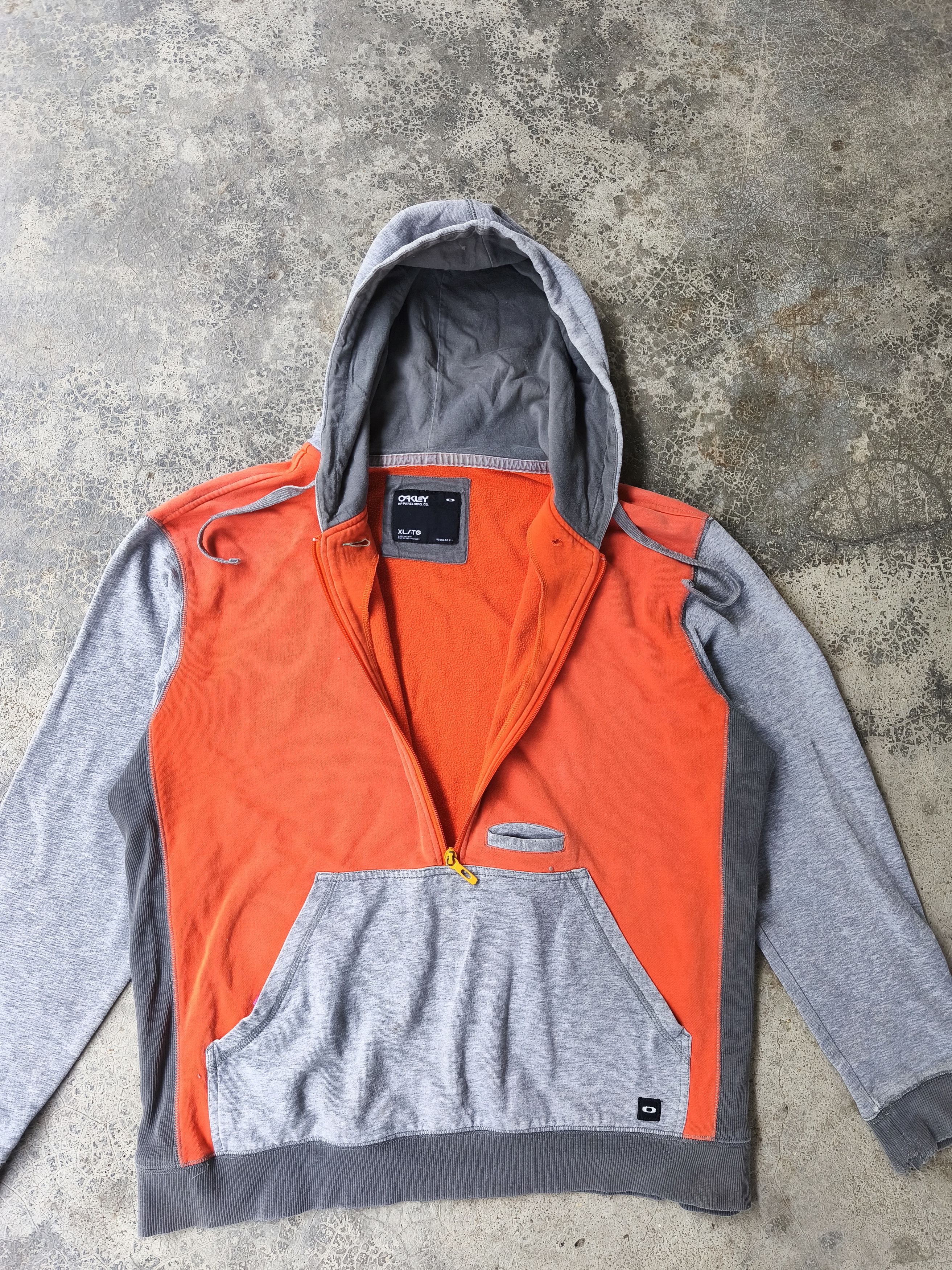 Oakley Oakley Colorblock Half Zip Hoodie Grey Orange Y2K Techwear Size US XL / EU 56 / 4 - 5 Thumbnail