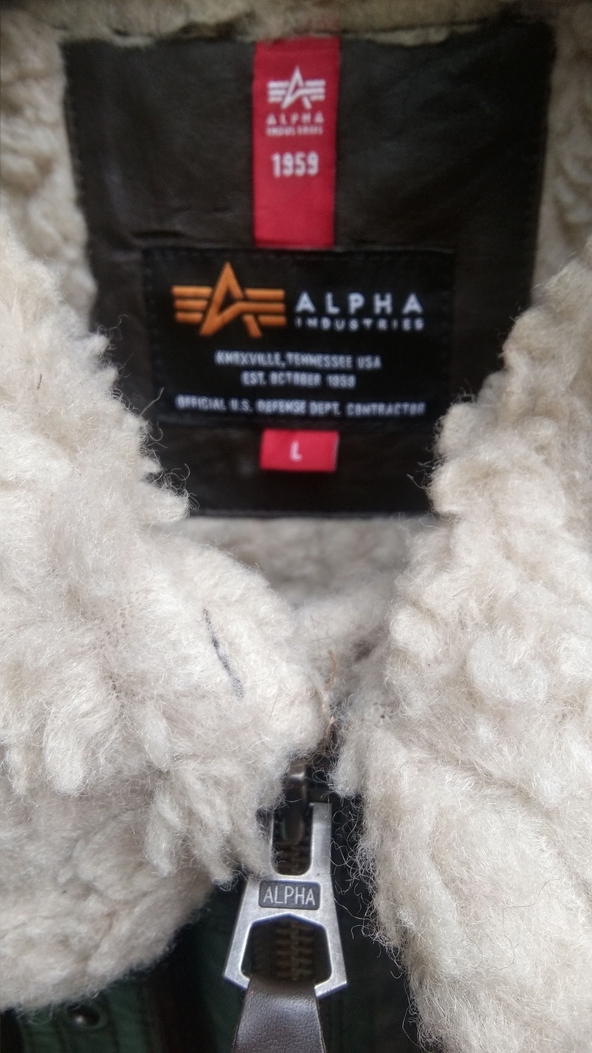 Alpha Industries Alpha industries B3 jacket Size US L / EU 52-54 / 3 - 6 Thumbnail
