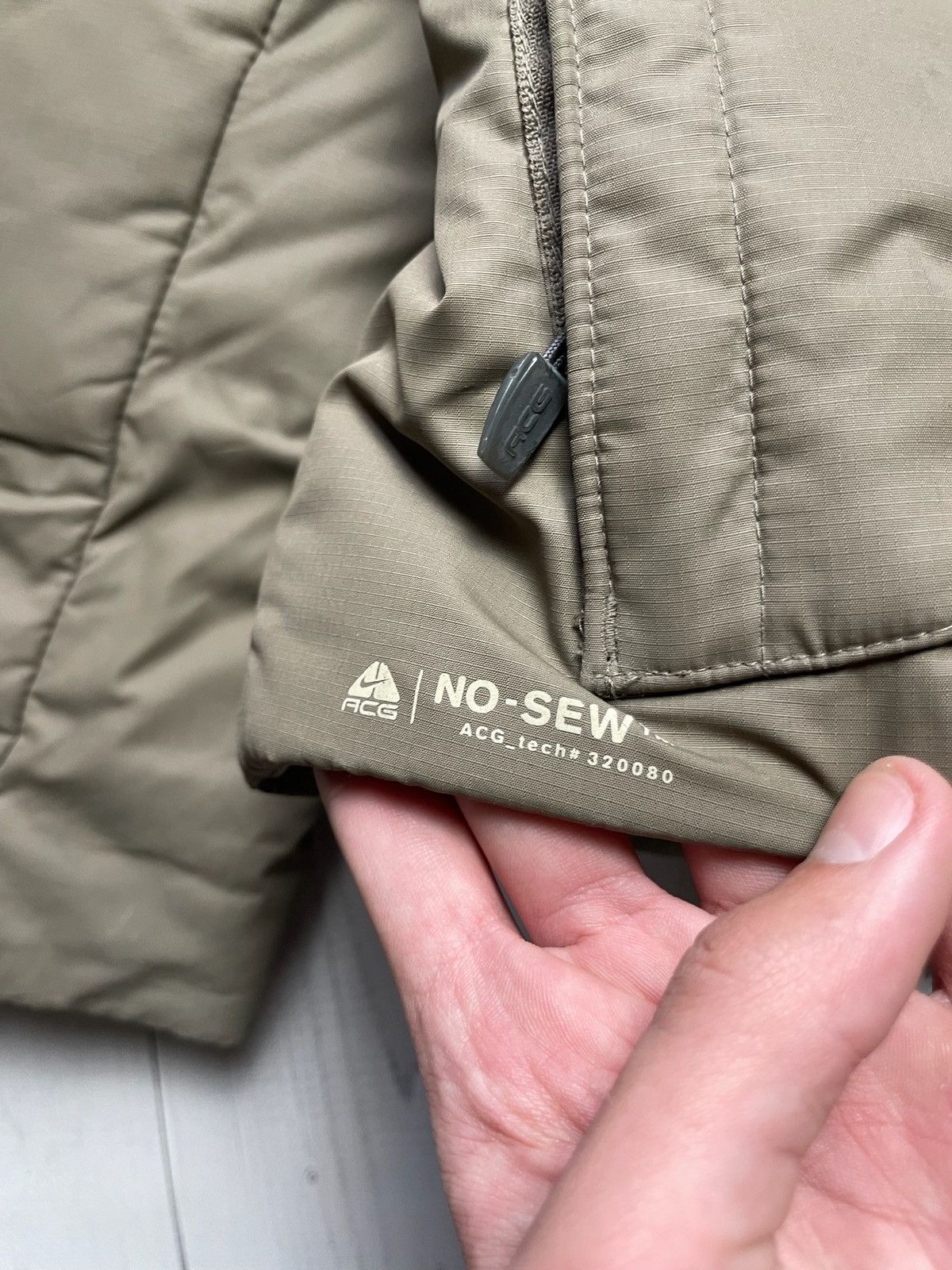 Nike × Nike ACG × Vintage Vintage Nike ACG Down jacket size S women’s rare gold Size S / US 4 / IT 40 - 3 Thumbnail