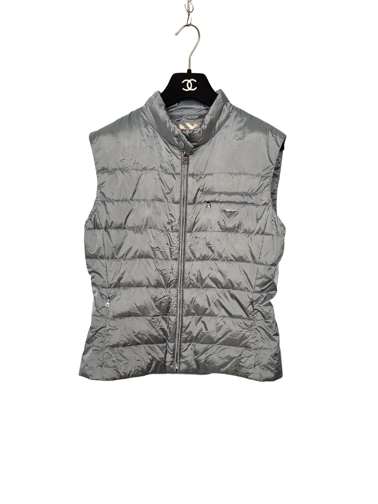 Prada Prada Logo Patch Puffer Vest Gray Size 42 Size M / US 6-8 / IT 42-44 - 1 Thumbnail