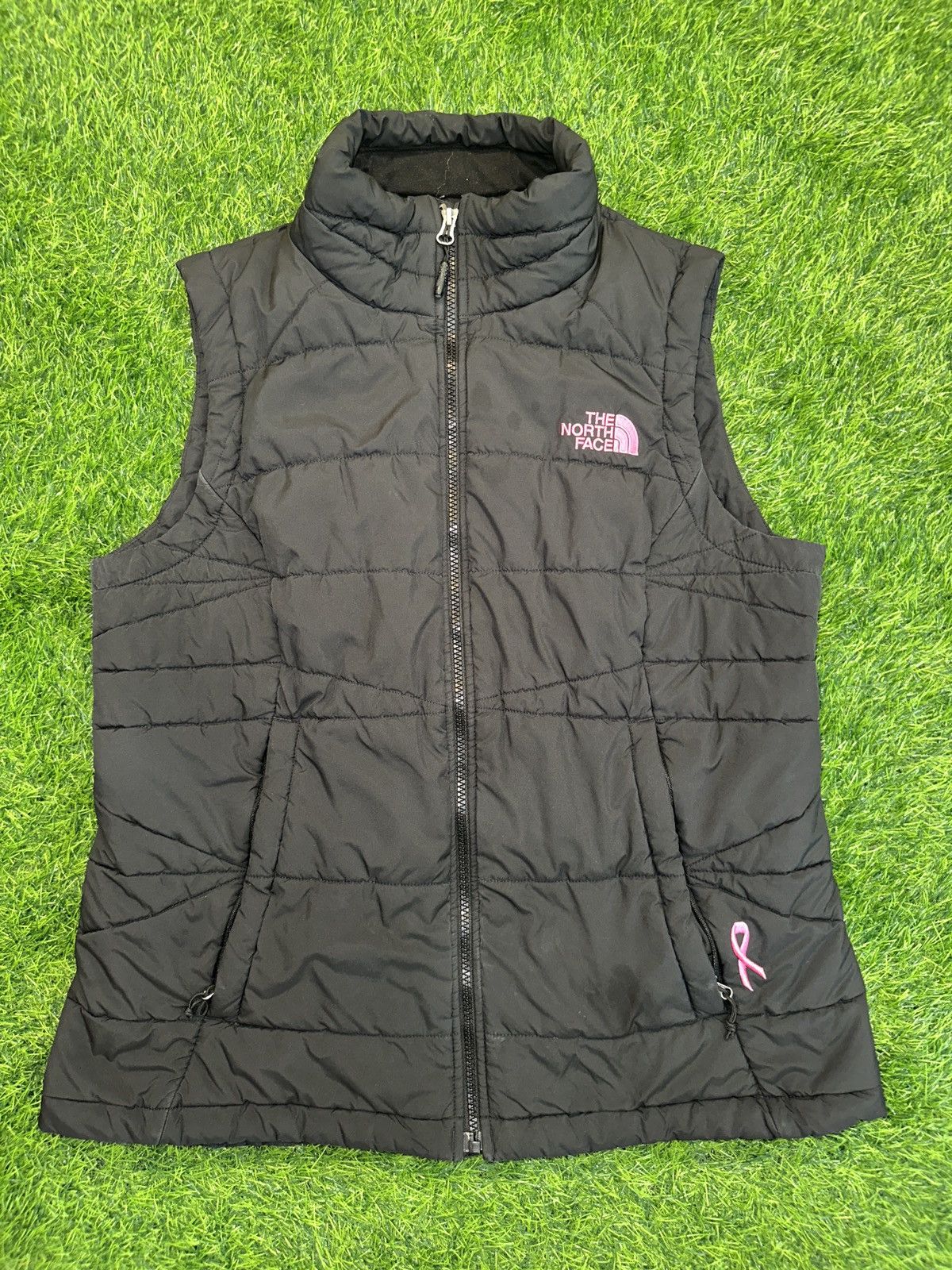 The North Face Tnf the north face breast aweareness cancer vest size Large Size L / US 10 / IT 46 - 1 Thumbnail