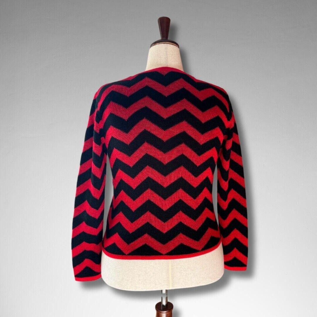 Other Vintage 80s Red & Black Chevron Cardigan Sweater Size XS / US 0-2 / IT 36-38 - 2 Thumbnail