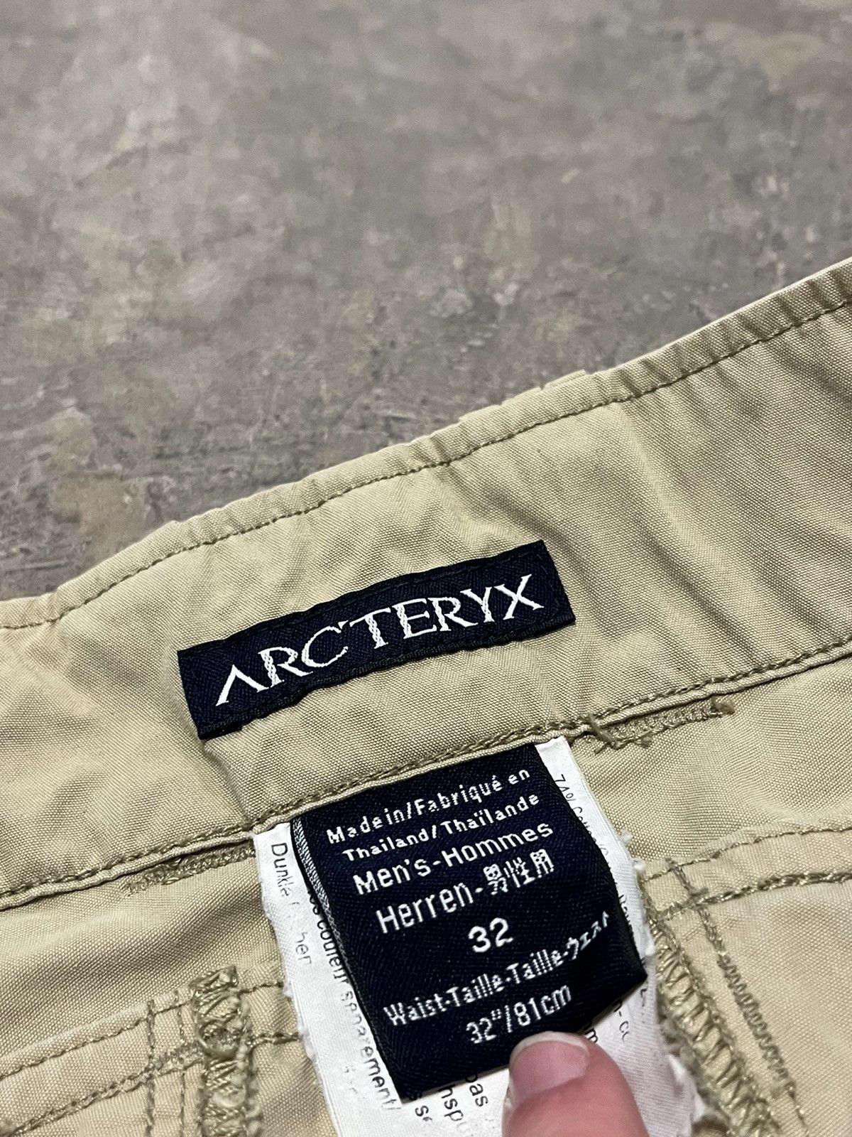 Arc'teryx Arcteryx utility gorpcore outdoor cream pants Size US 32 / EU 48 - 9 Thumbnail