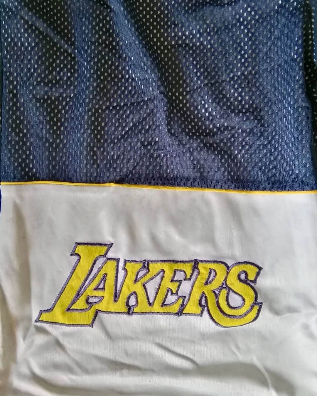 NBA × Vintage Vintage NBA Lakers 10 Basketball Short Pants Size US 31 - 4 Thumbnail