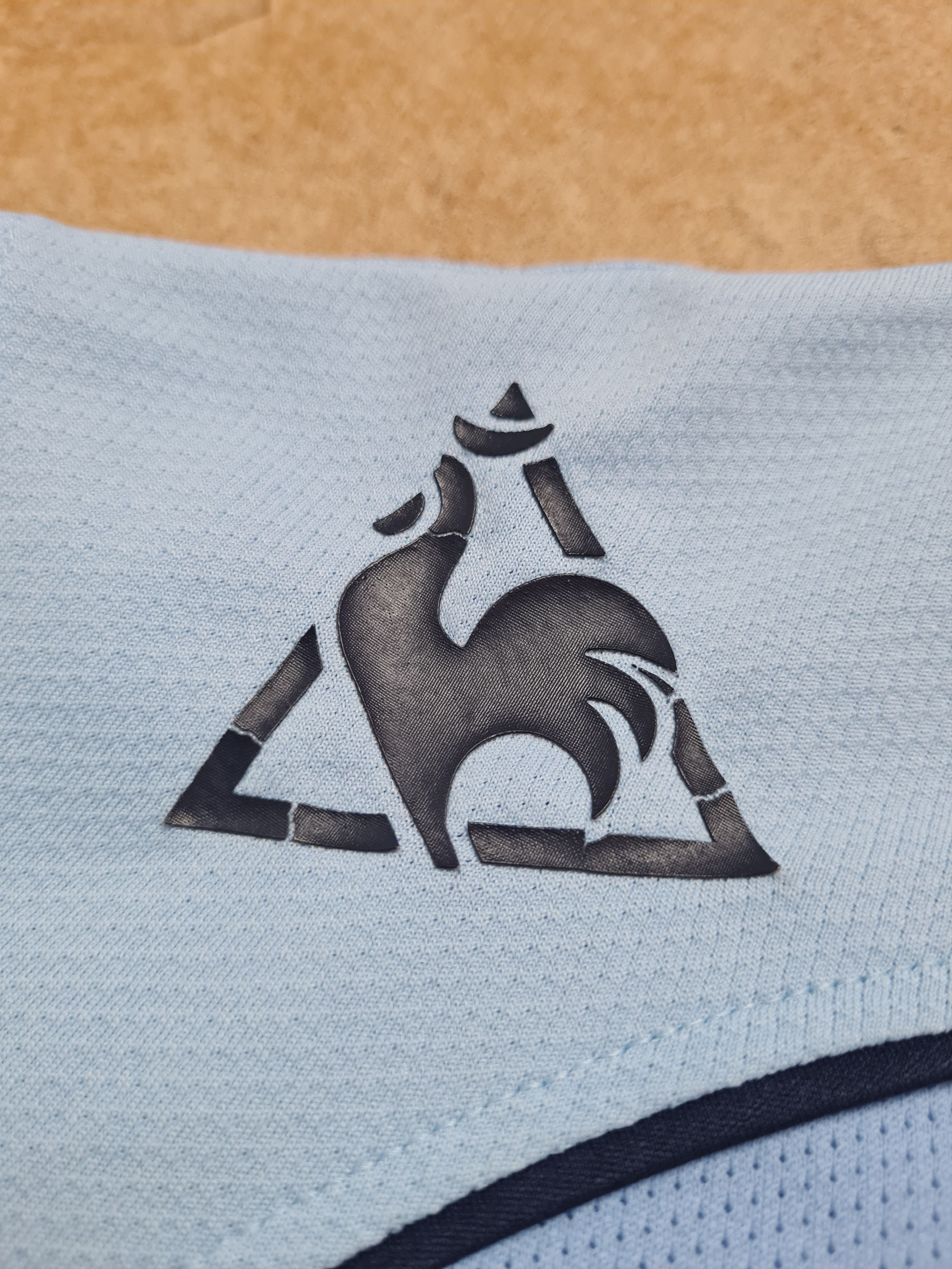 Le Coq Sportif Manchester City 08/09 #2 Richards Le Coq Sportif Thomas Cook Size US XL / EU 56 / 4 - 12 Thumbnail