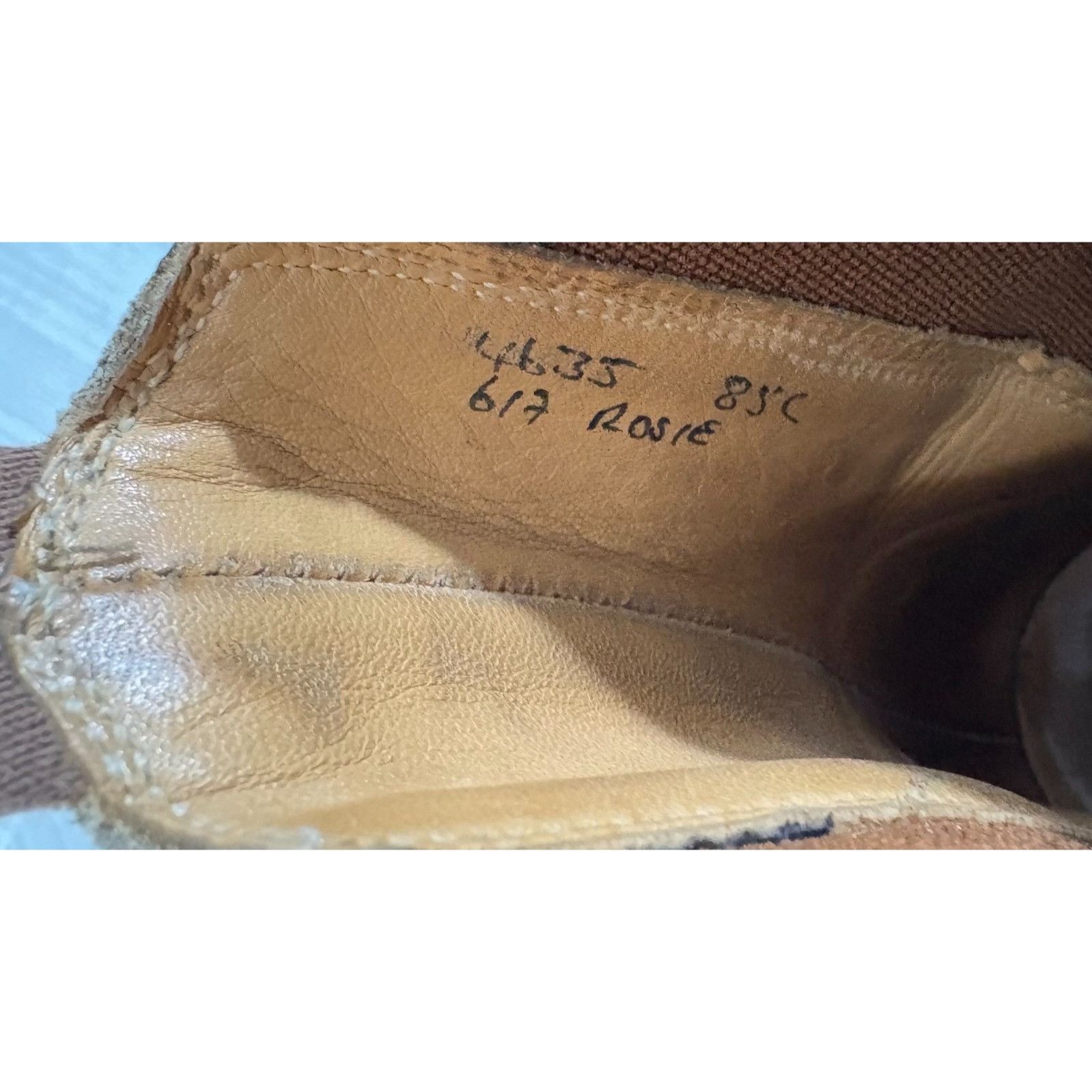 Crockett & Jones Crockett & Jones 617 suede Chelsea Boots size US 8.5 color b Size US 8.5 / IT 38.5 - 9 Thumbnail