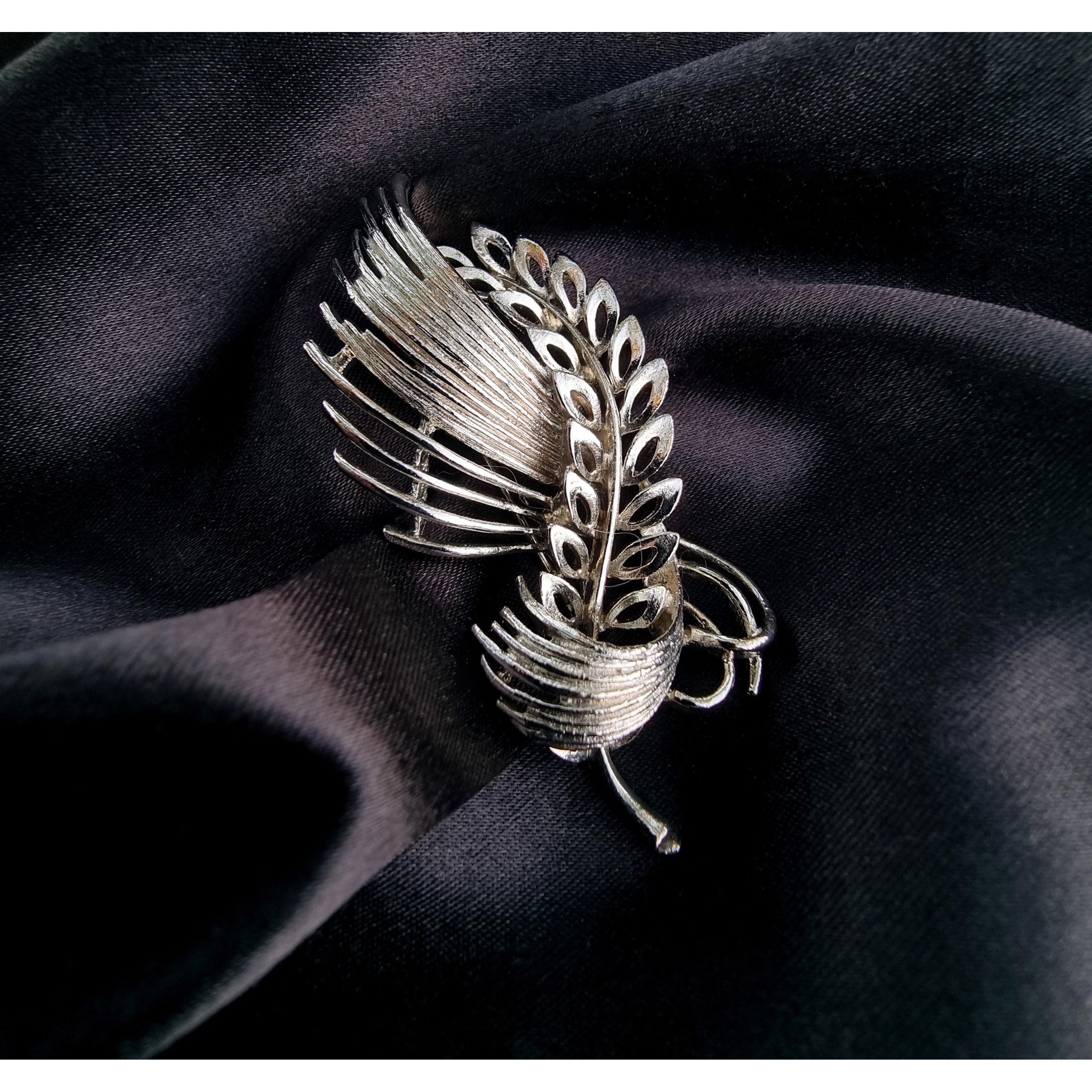 Other Vintage LISNER Signed Wheat Sheaf Leaves Floral Silver Toned Size ONE SIZE - 5 Thumbnail