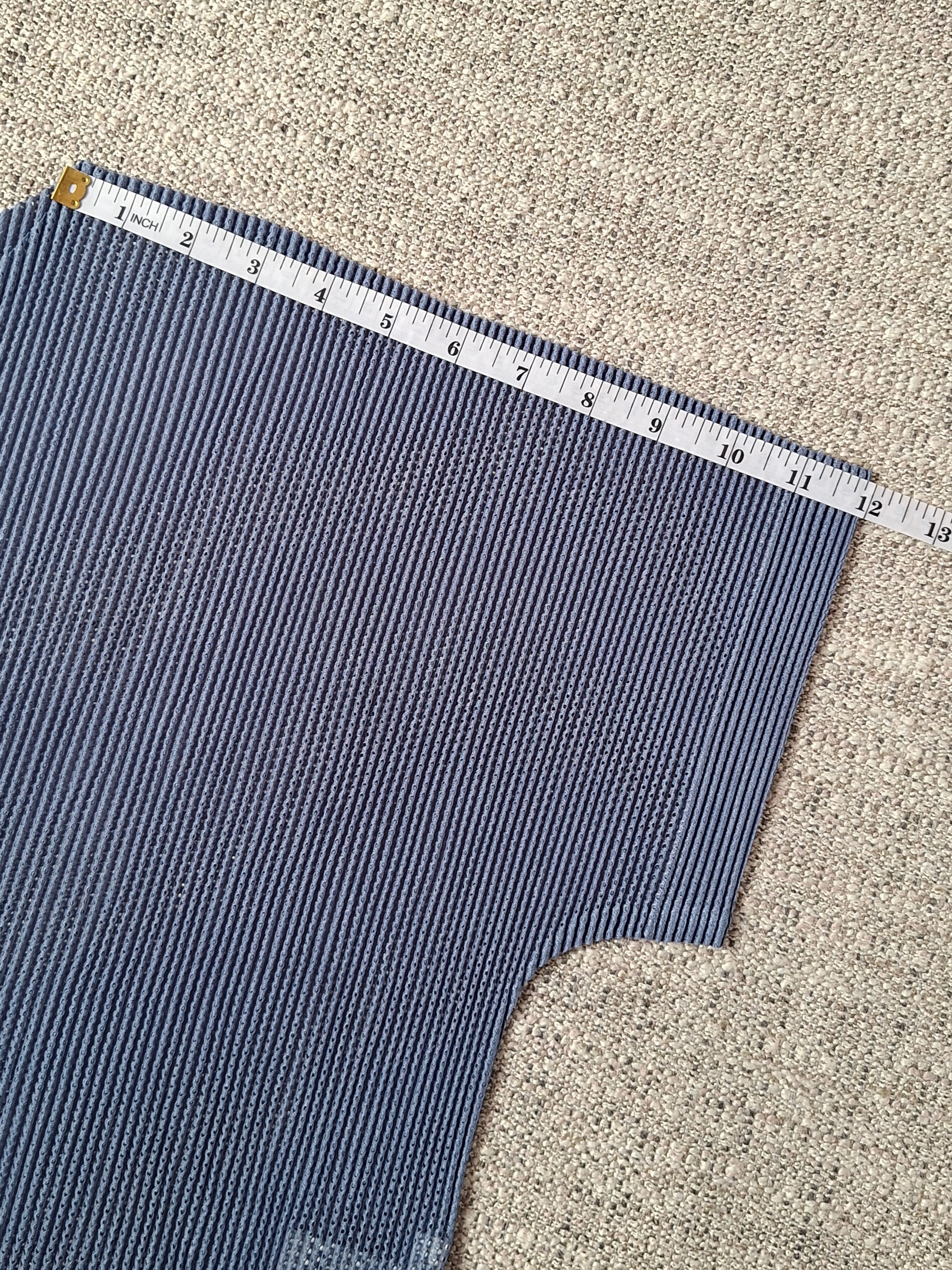 Pleats Please Issey Miyake PLEATS PLEASE Issey Miyake / Short Sleeve Cut And Sew Size S / US 4 / IT 40 - 9 Thumbnail
