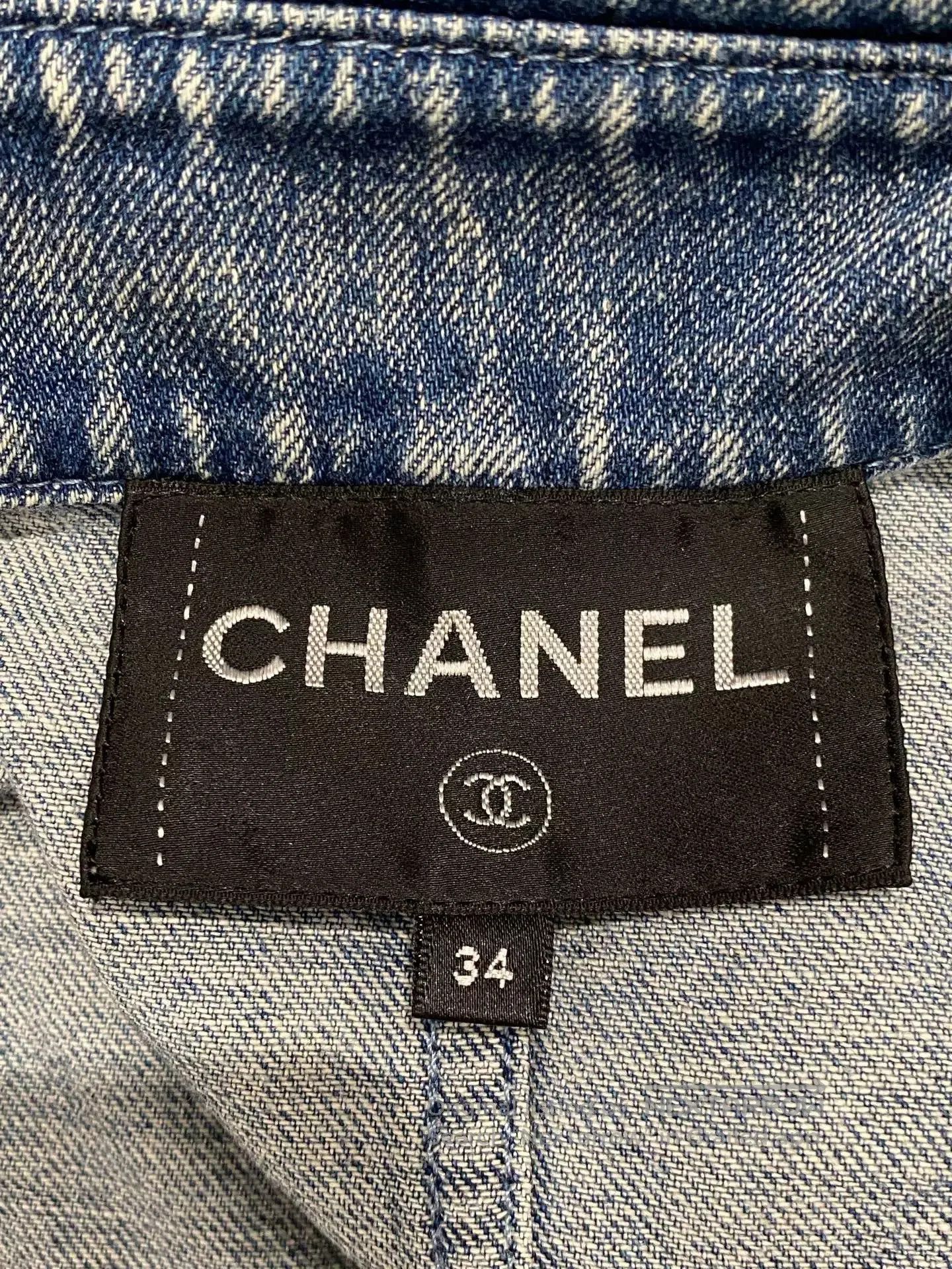 Chanel Chanel 2022 Denim Jacket FR34. Size US XS / EU 42 / 0 - 3 Thumbnail