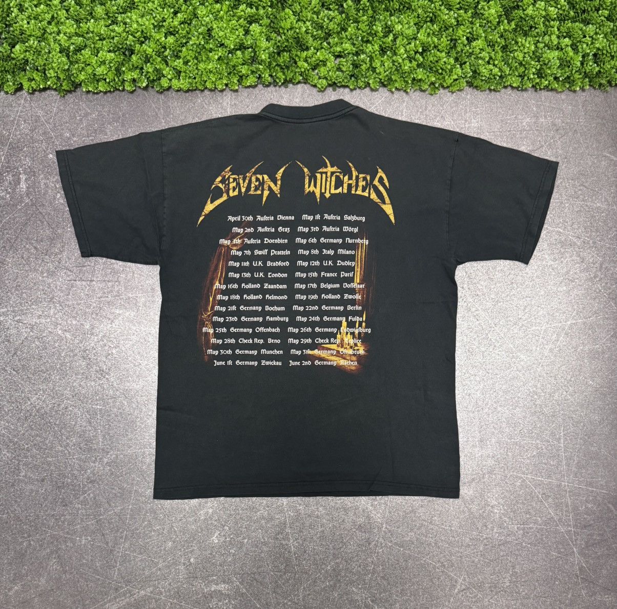 Vintage Vintage 2002 Seven Witches xield to infinity and One Size US L / EU 52-54 / 3 - 2 Thumbnail
