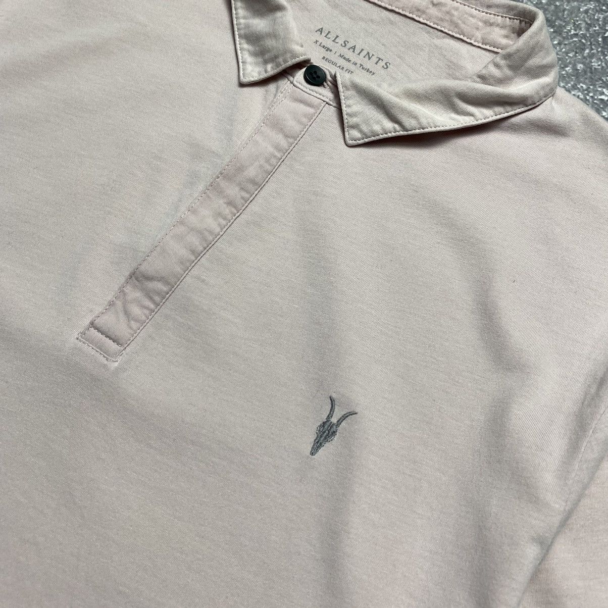 Allsaints Designer All Saints small basic logo y2k old money polo Size US XL / EU 56 / 4 - 3 Thumbnail