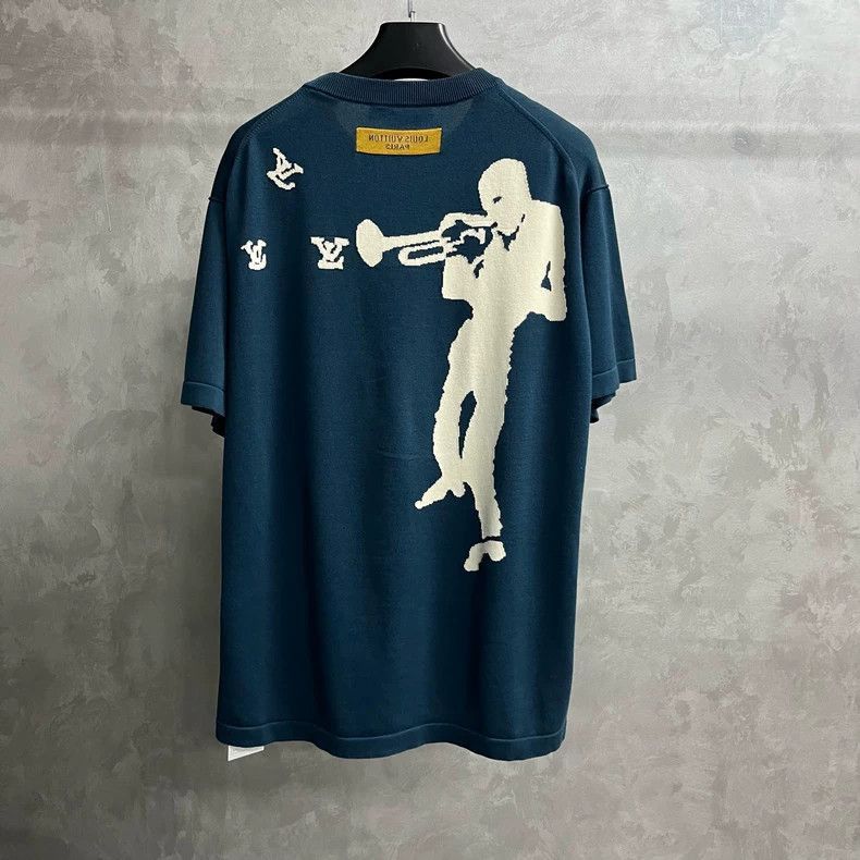 Louis Vuitton Louis Vuitton Louis Vuitton Blue Logo Short Sleeve TShirt- Size US XL / EU 56 / 4 - 5 Thumbnail