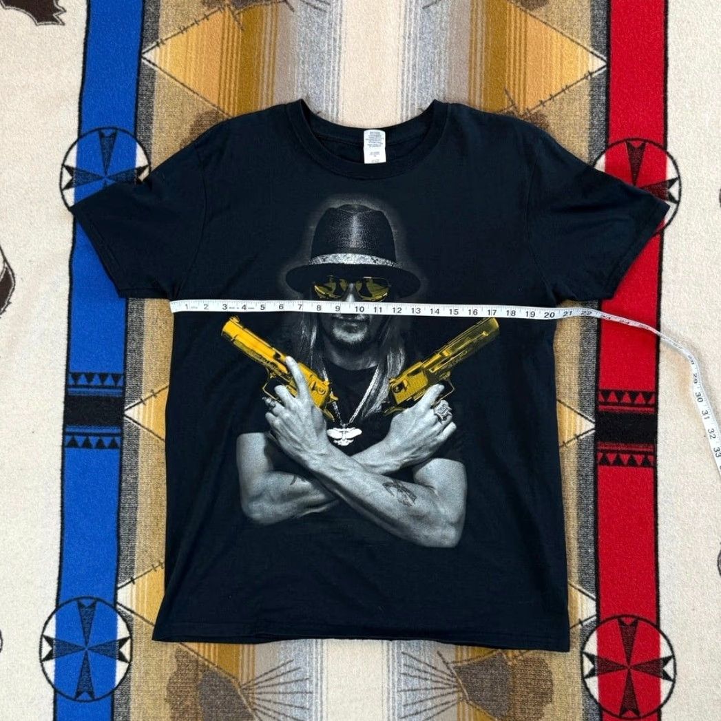 Gildan VINTAGE Kid Rock Tour 2013 Black T Shirt L Mens Crew Neck Graphic Tee MF Like Me You Never Met Size US L / EU 52-54 / 3 - 6 Thumbnail