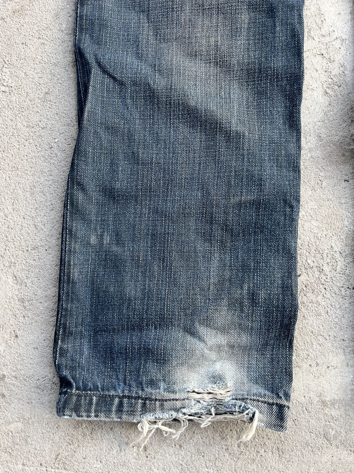 If Six Was Nine × Le Grande Bleu (L.G.B.) × Tornado Mart Japanese Distressed Balenciaga Style Y2K Jeans Faded Denim Size US 32 / EU 48 - 16 Thumbnail