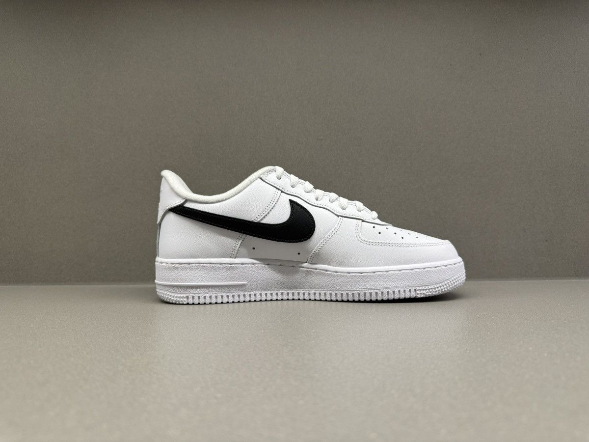 Nike × Supreme Nike Air Force 1 Low Supreme White Black Size US 8.5 / EU 41-42 - 6 Thumbnail