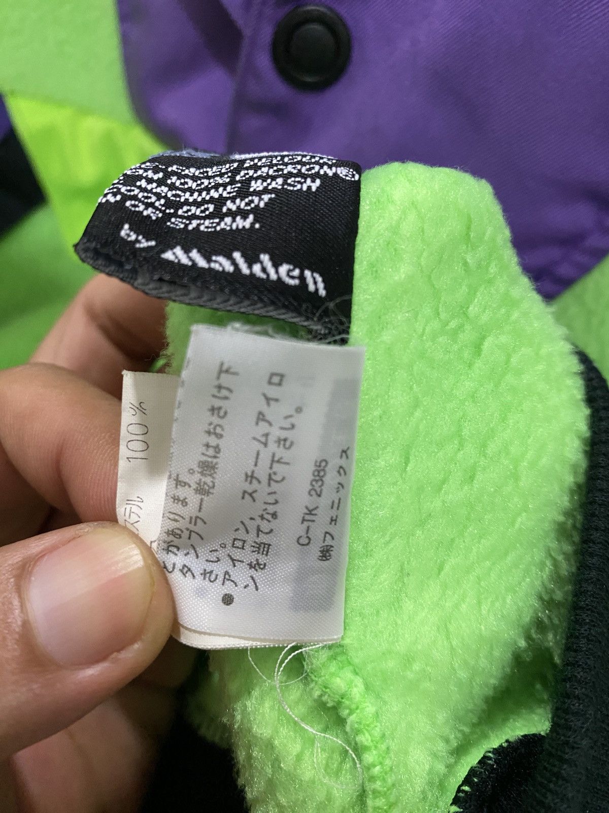 Phenix VINTAGE SNOWBOARDING GILLES BECKER PHENIX Size US L / EU 52-54 / 3 - 14 Thumbnail