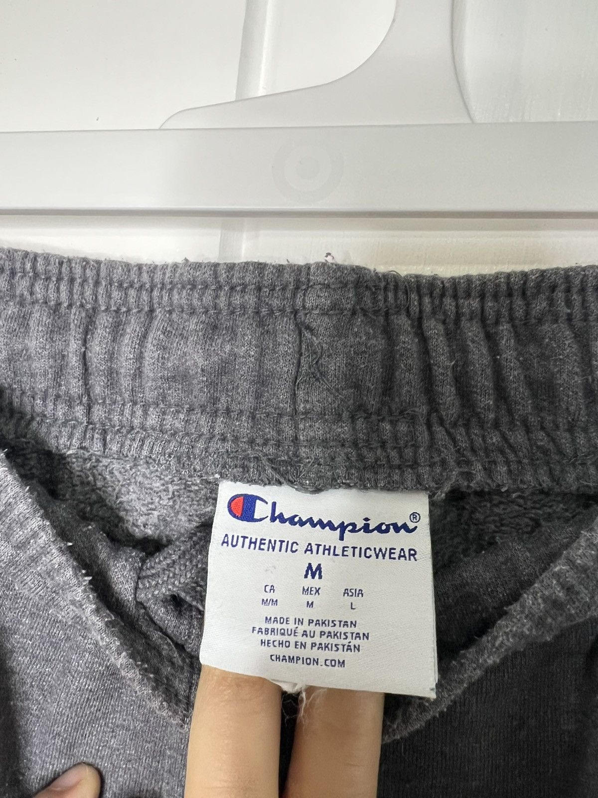 Champion Champion Gray Sweatpants Size Medium Size US 32 / EU 48 - 4 Thumbnail