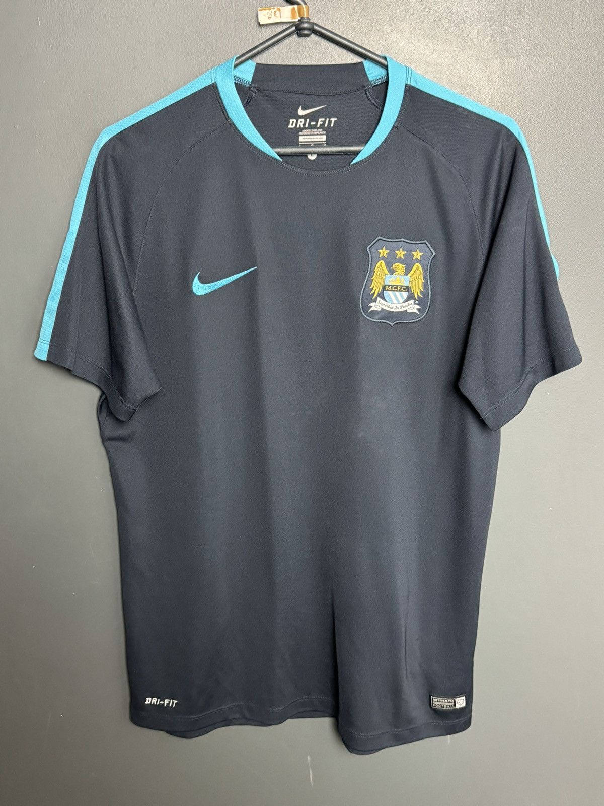 Nike Manchester City Training Football Soccer Jersey T-Shirt Size US L / EU 52-54 / 3 - 1 Thumbnail