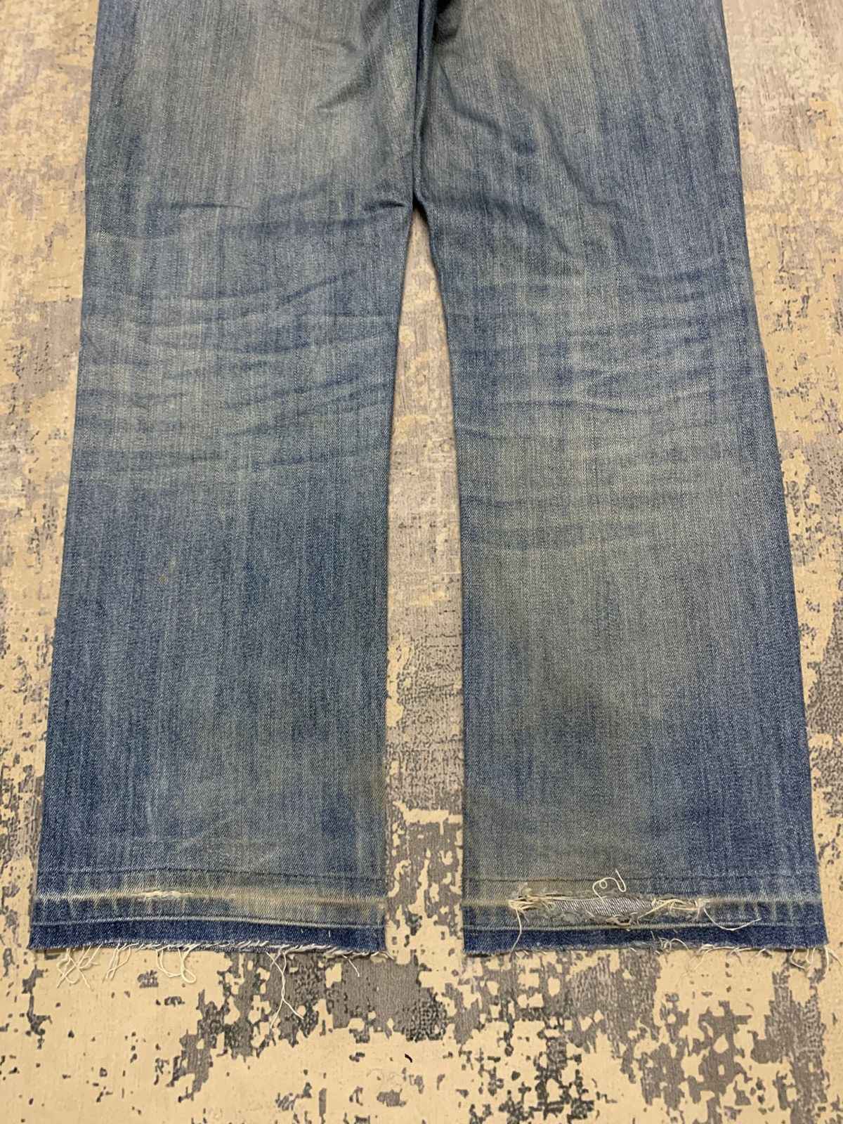 Uniqlo GRUNGE Vtg Uniqlo Rusty Distress Regular Fit Straight Co Size US 36 / EU 52 - 10 Thumbnail
