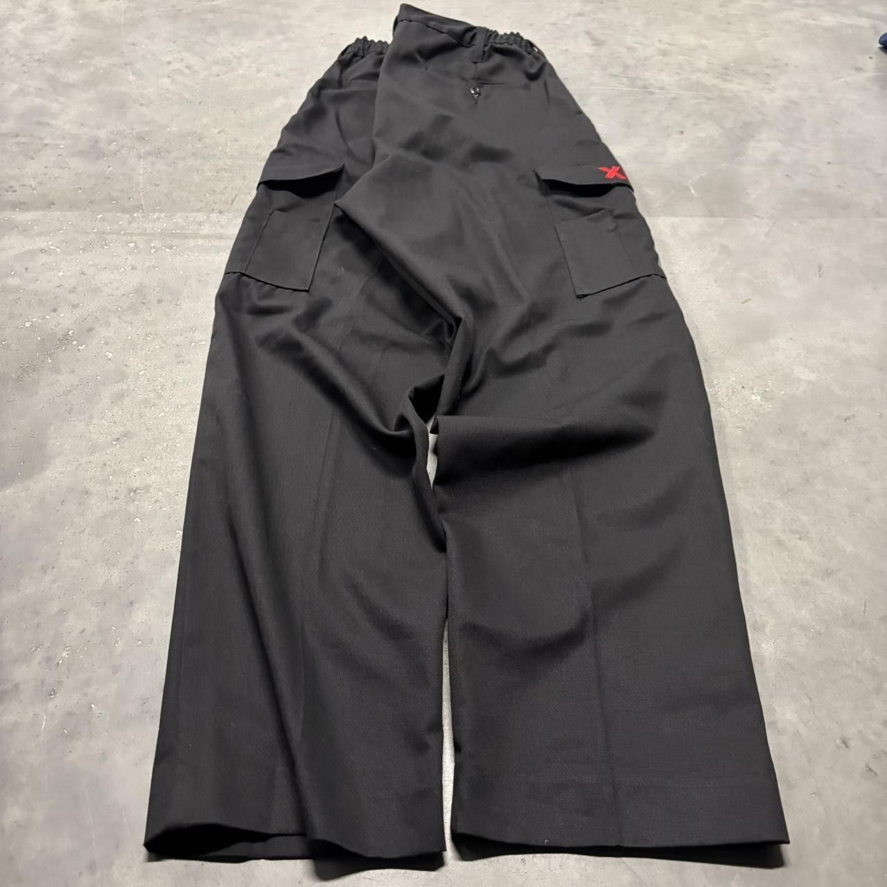 Japanese Brand × Vintage Crazy Vintage Y2K/2000s Black Streetwear Workwear Essential Cargo Pants! Size US 32 / EU 48 - 4 Thumbnail