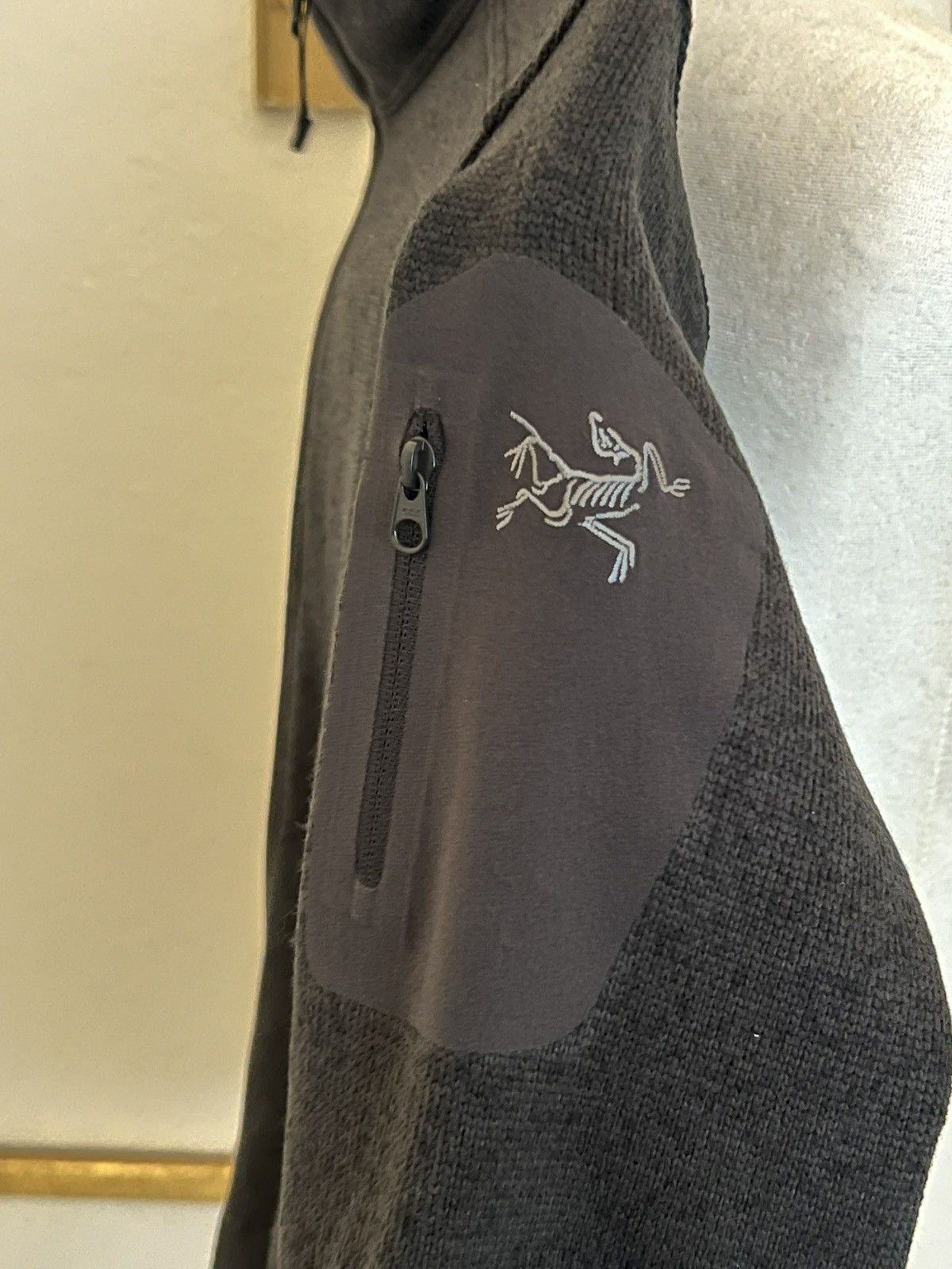 Arc'teryx Arc’teryx Covert Cardigan Women’s XS Size XS / US 0-2 / IT 36-38 - 3 Thumbnail