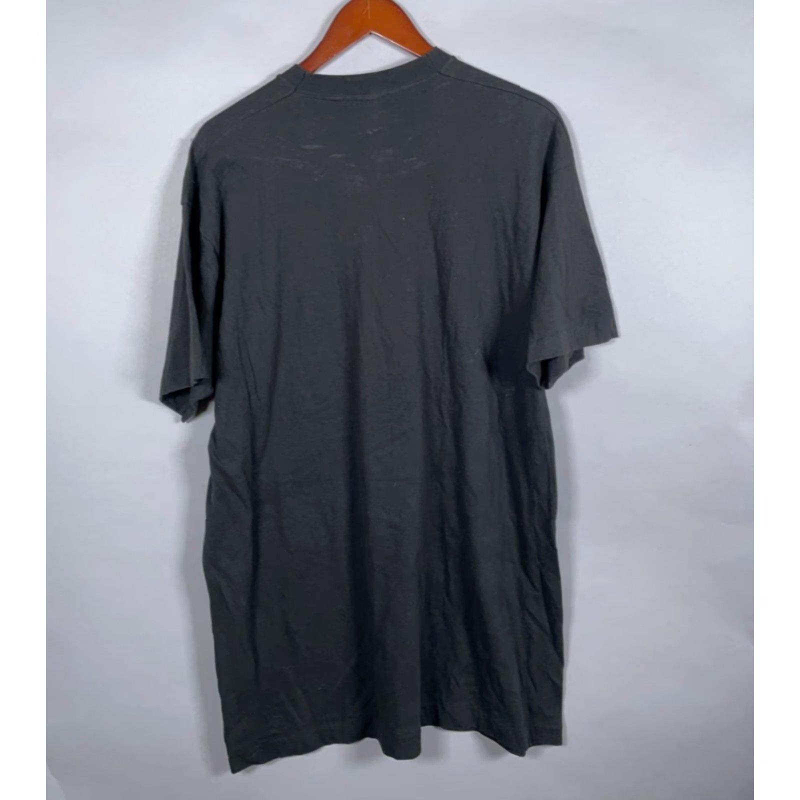 Vintage VINTAGE Screen Stars 1980s T-Shirt Adult XL Black Neon Fish Graphic Print City Beach Retro Men's Size US XL / EU 56 / 4 - 2 Thumbnail