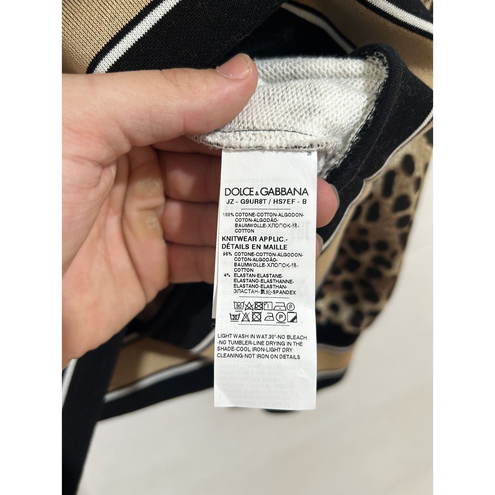 Dolce & Gabbana DOLCE & GABBANA LEOPARD PRINT CREW NECK SWEATSHIRT SIZE 48 Size US M / EU 48-50 / 2 - 4 Thumbnail