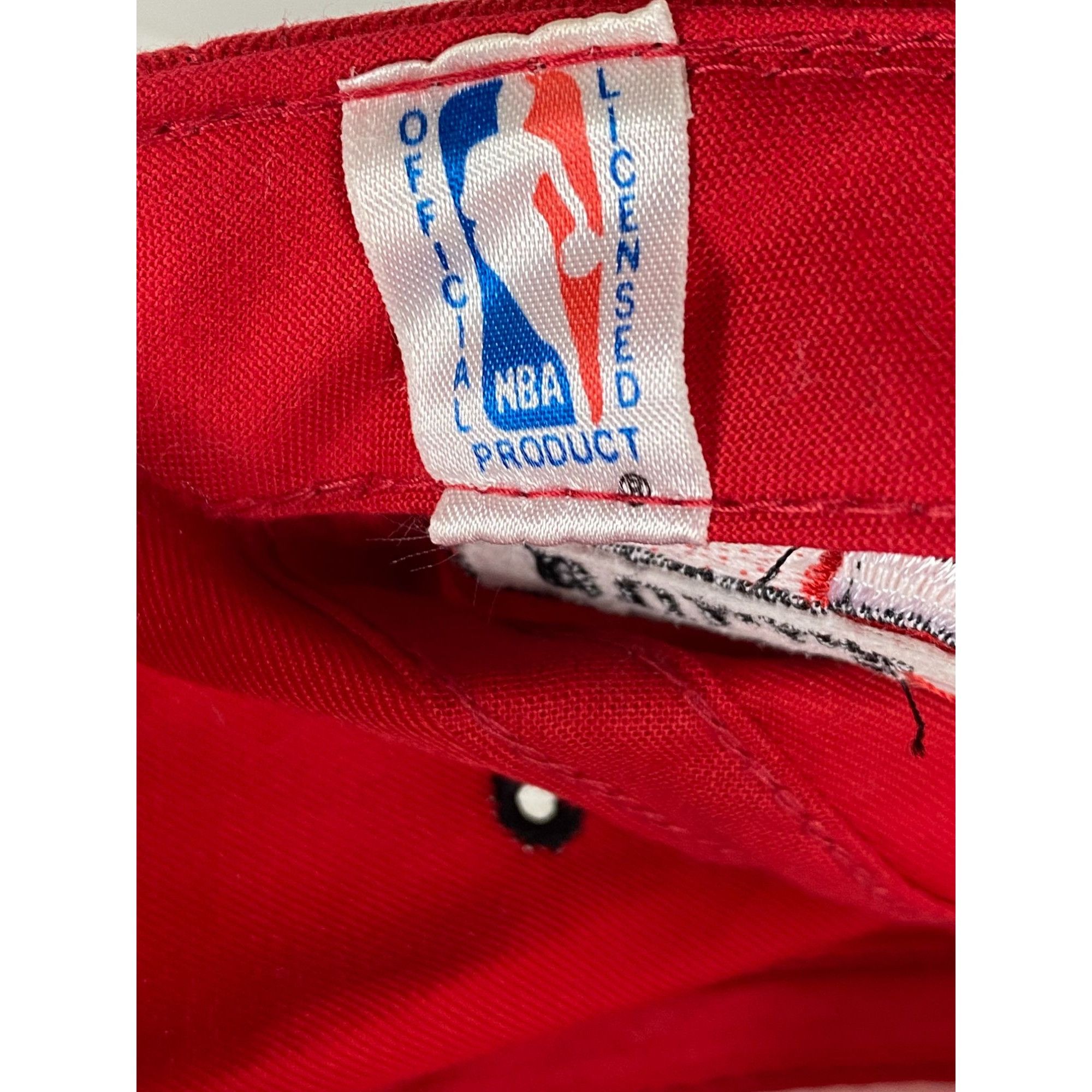 NBA × Vintage Vintage The G Cap NBA Chicago Bulls Embroidered Snapback Hat Size ONE SIZE - 6 Thumbnail