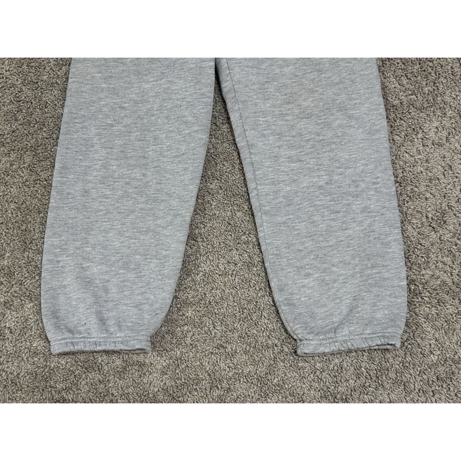 Pink Y2K VICTORIA’S SECRET PINK Gray Crop Sweatpants Joggers S Size 28" / US 6 / IT 42 - 2 Thumbnail
