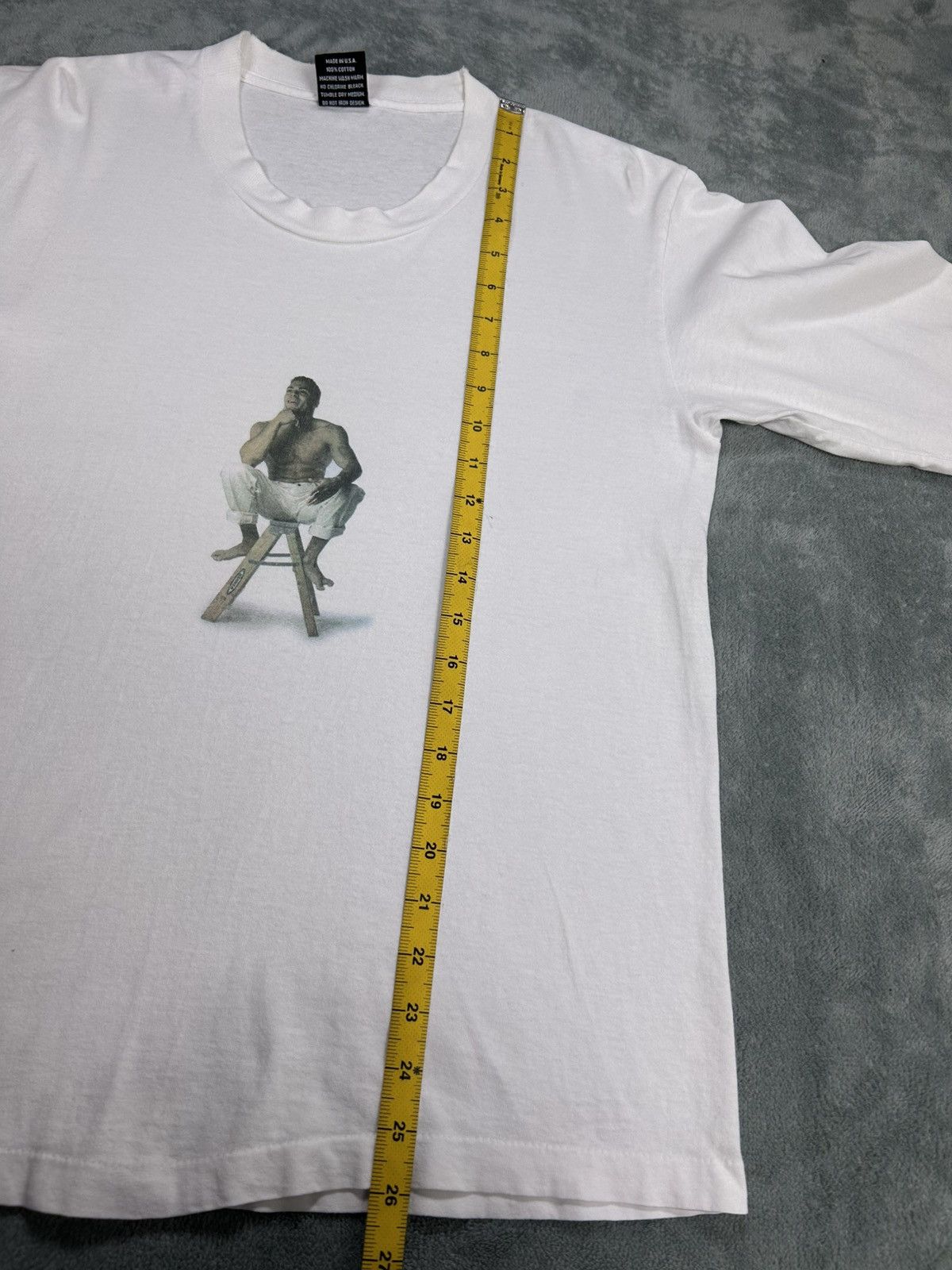 Vintage Vintage CG Design Photo T-Shirt Size US M / EU 48-50 / 2 - 7 Thumbnail