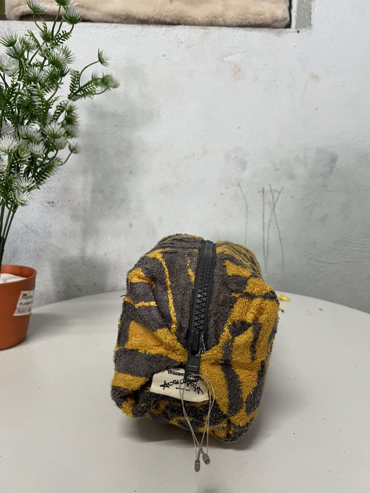 Vintage × Vivienne Westwood RARE VIVIENNE WESTWOOD TOWEL POUCH Size ONE SIZE - 2 Thumbnail