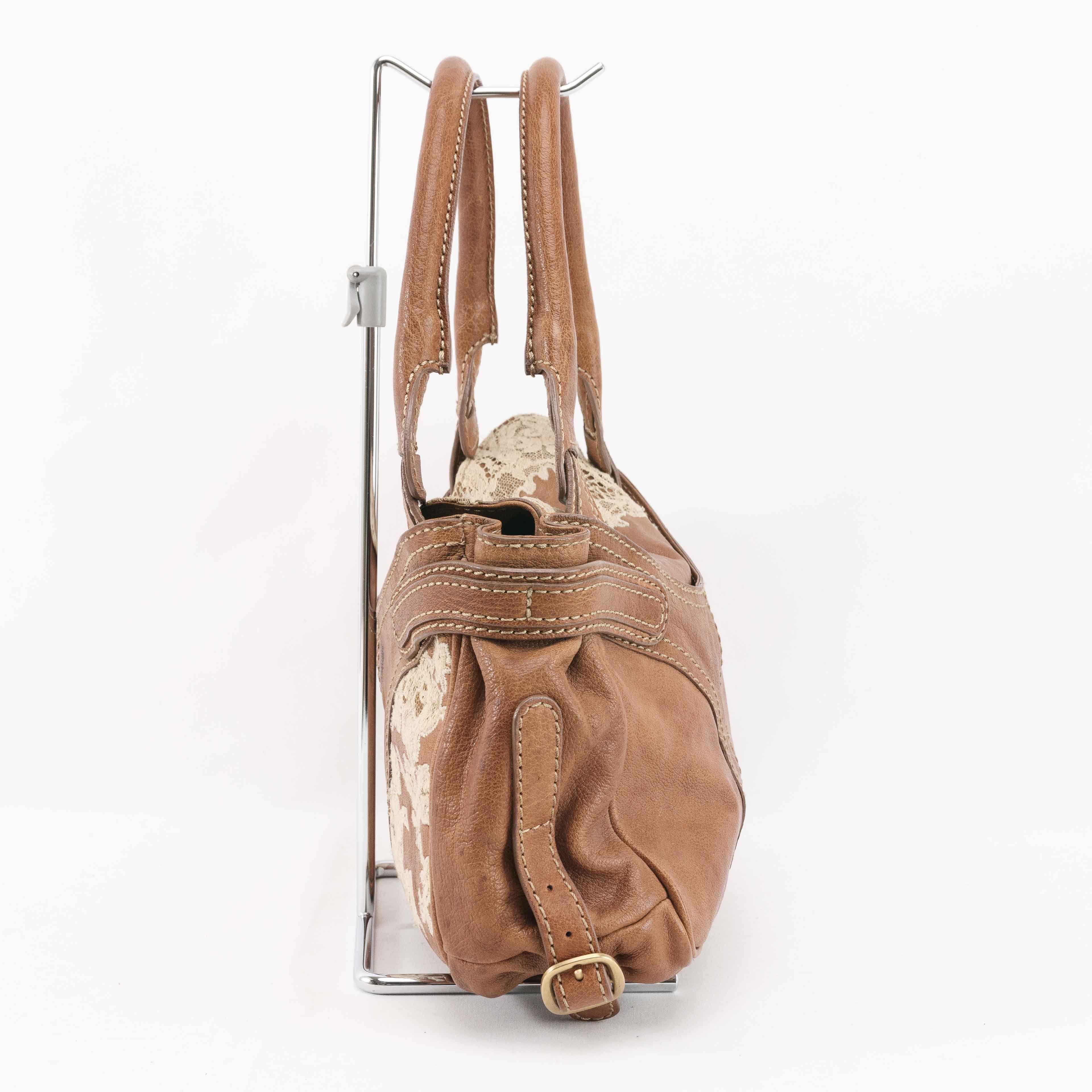 Valentino Valentino Garavani Maison Lace-Embroidered Leather Handbag Size ONE SIZE - 4 Thumbnail