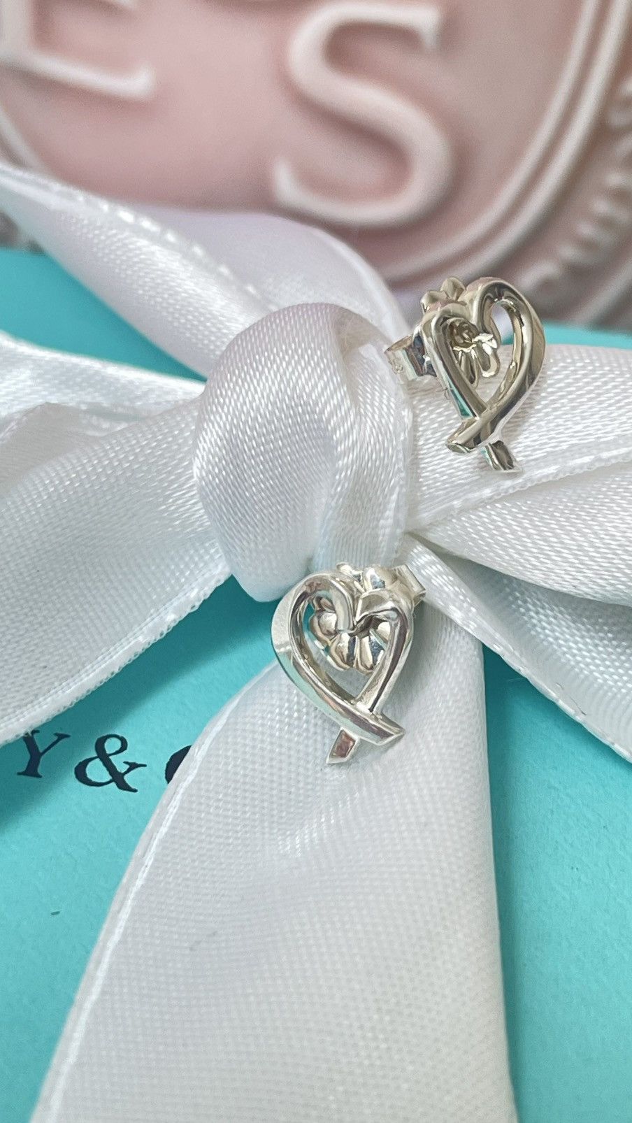 Tiffany & Co. Tiffany Paloma Picasso Loving Heart Earrings Silver NEW $525 Size ONE SIZE - 2 Thumbnail