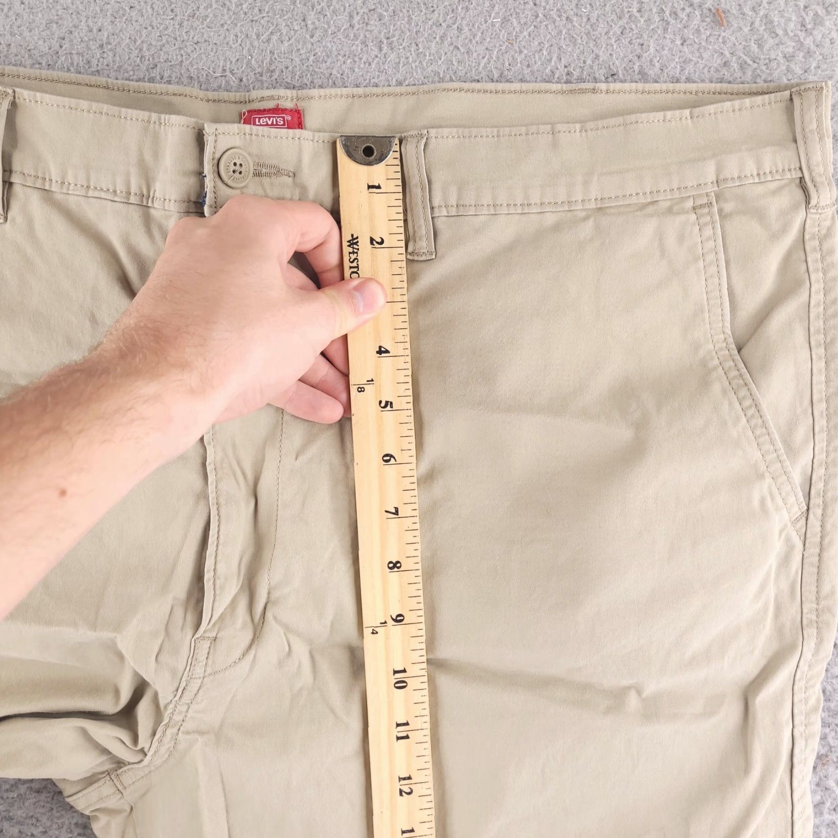 Levi's Levis Shorts Mens 42 Chino Tan 9" Inseam 9 inch Cotton Standard Taper XX Size US 42 / EU 58 - 7 Thumbnail