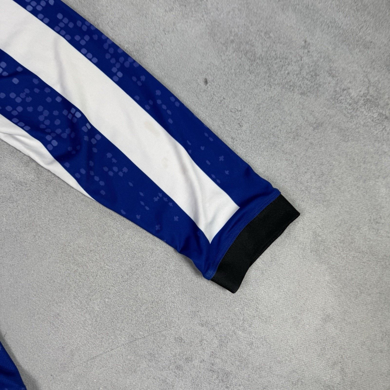 Vintage Sheffield Wednesday Home Football Shirt 2019/2020 Size US L / EU 52-54 / 3 - 8 Thumbnail