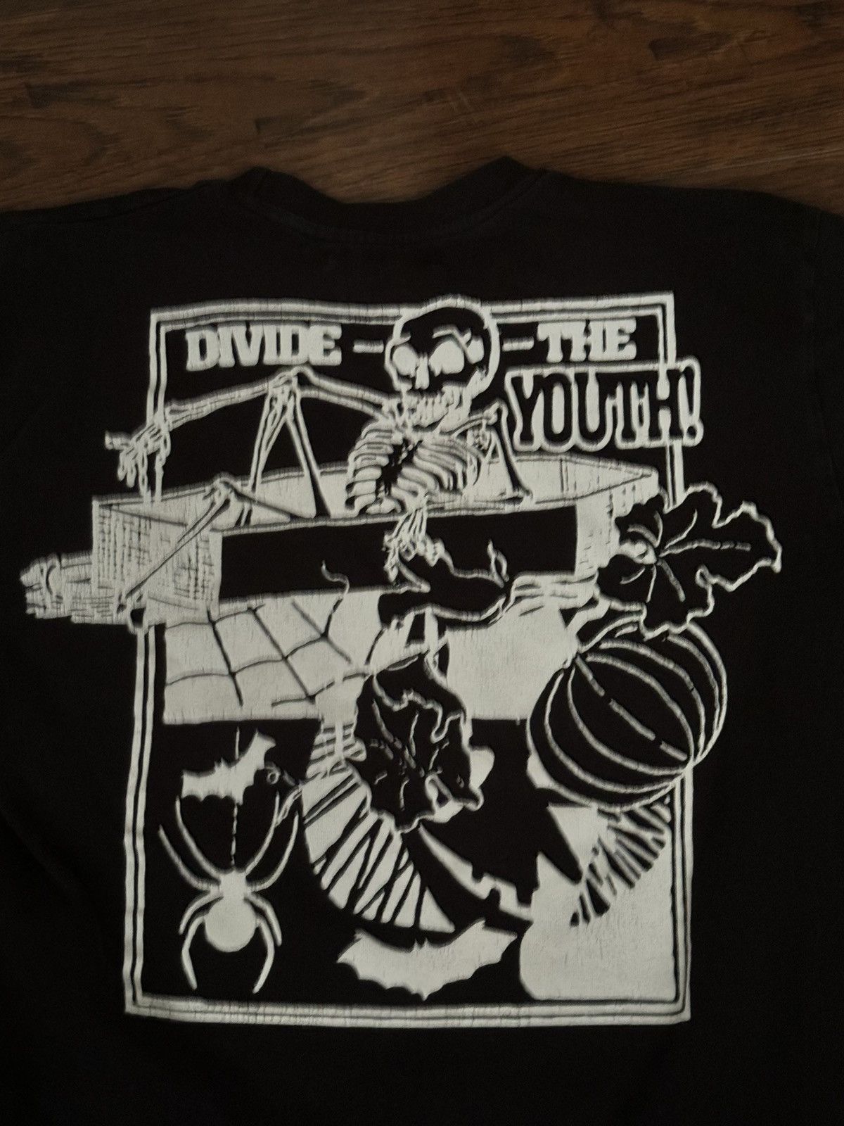 Divide The Youth Dividetheyouth halloween tee Size US L / EU 52-54 / 3 - 2 Thumbnail