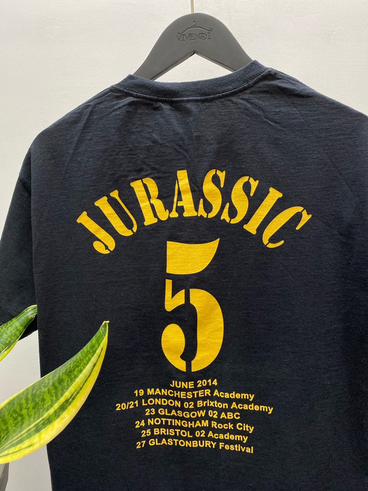 Band Tees × Rap Tees × Vintage Jurassic 5 Late 2014 Box Logo Band Rap T Shirt Size US L / EU 52-54 / 3 - 18 Thumbnail