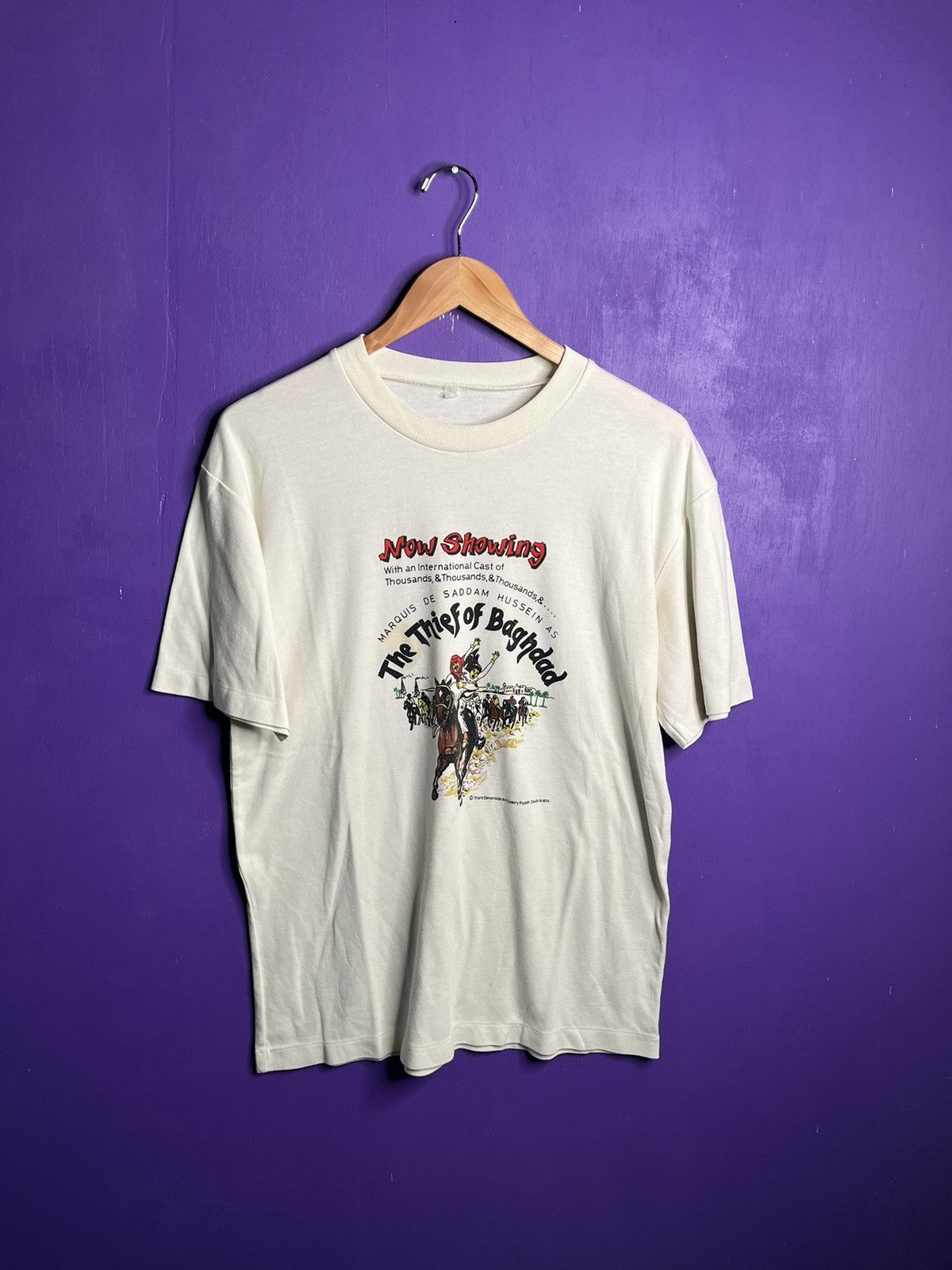 Vintage Vintage 80s The thief of Baghdad movie tee Size US L / EU 52-54 / 3 - 1 Thumbnail