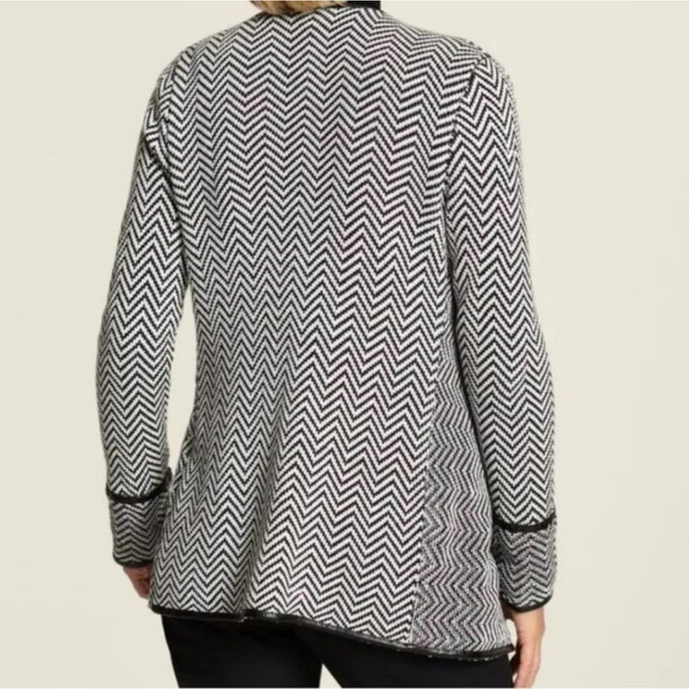 Chicos Chico's Chevron Black White Open Front Faux Leather Trim Ca Size L / US 10 / IT 46 - 2 Thumbnail