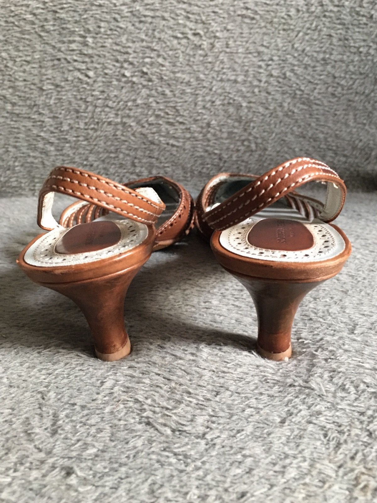 Bottega Veneta Bottega Veneta Brown Leather Kitten Heels EU 38 Size US 8 / IT 38 - 7 Thumbnail