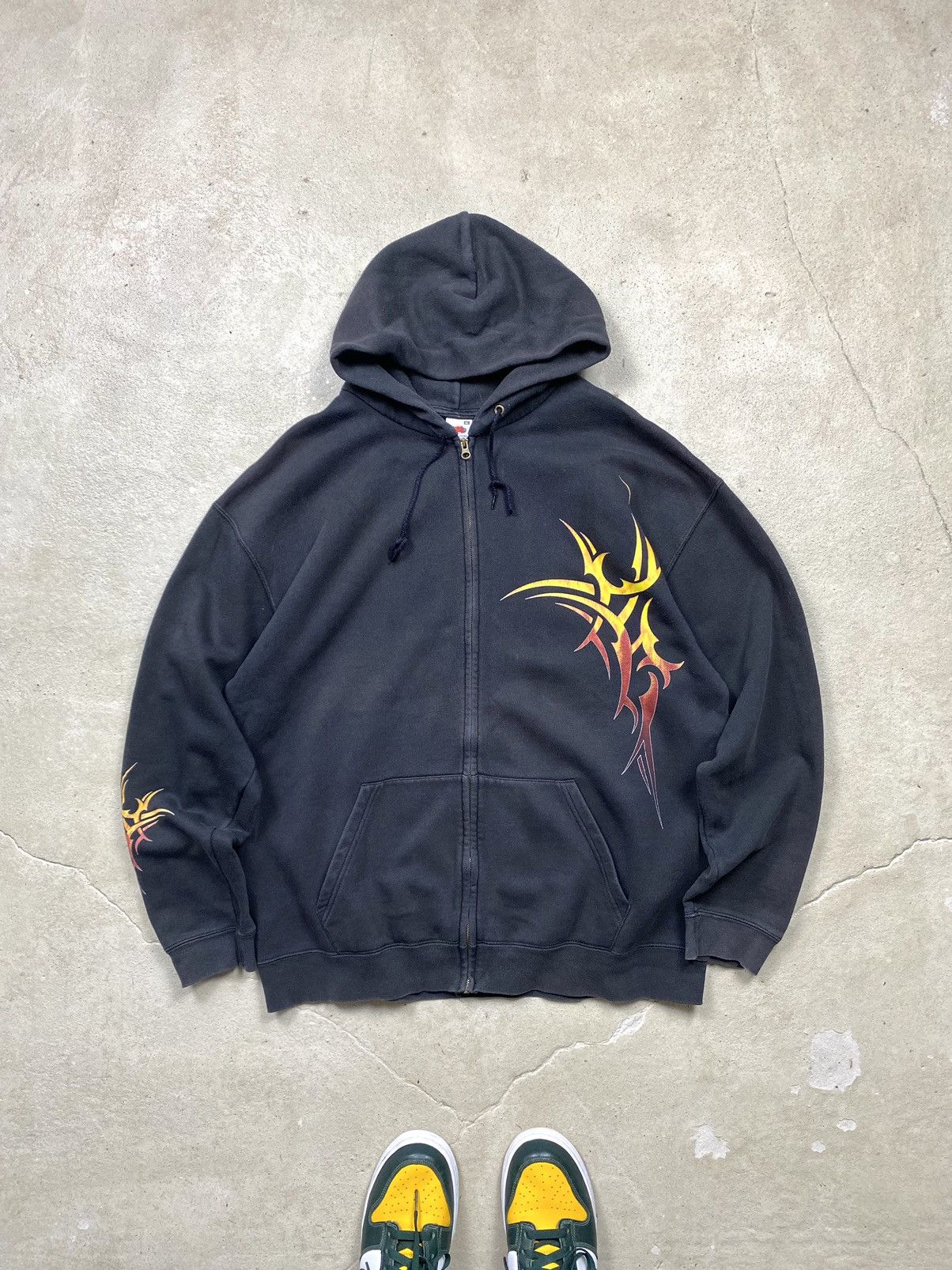 Japanese Brand Y2K Vintage 2000’s Abstract Fire Hoodie Japan Style Size US XL / EU 56 / 4 - 1 Thumbnail