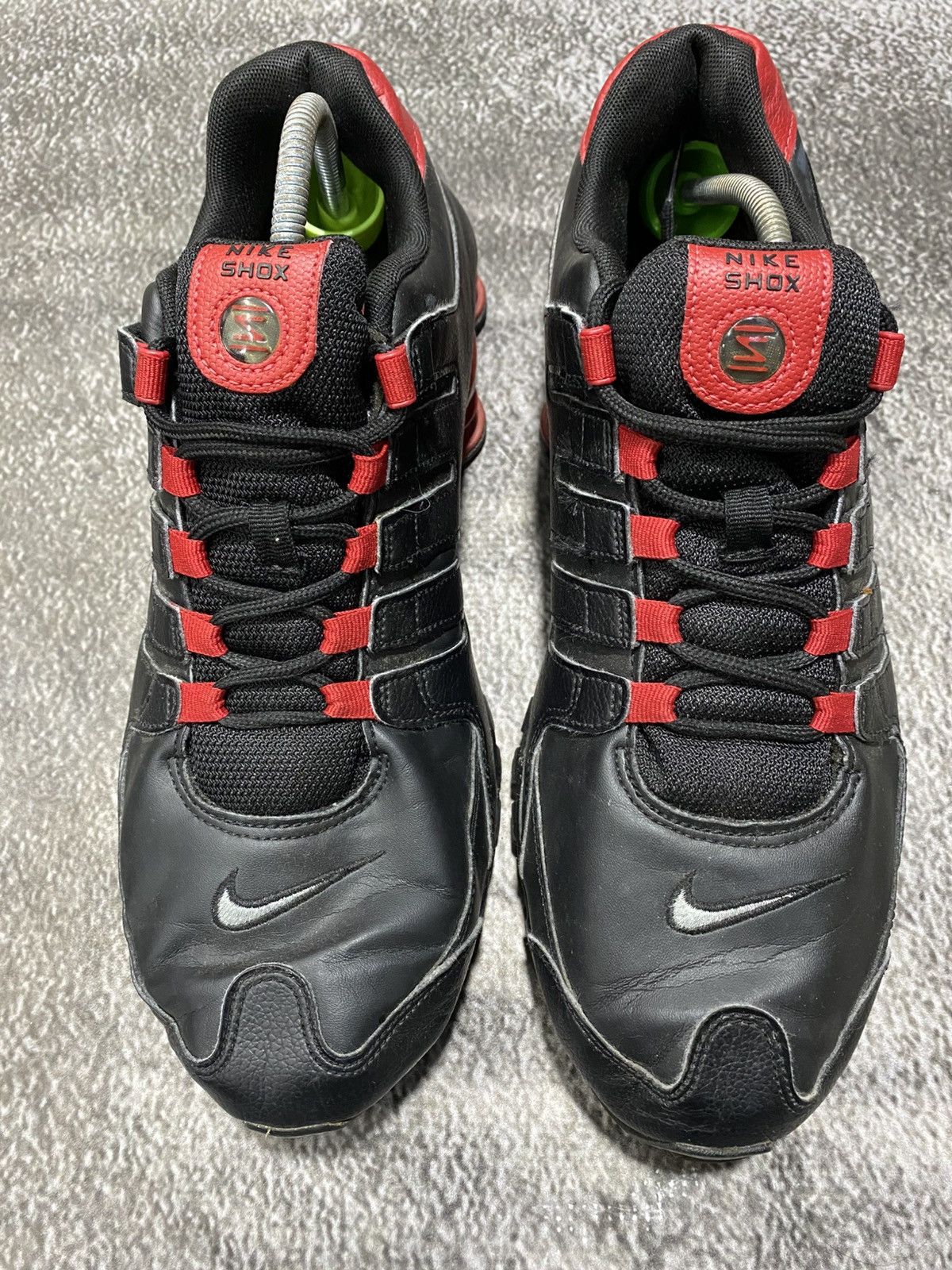 Nike NIKE SHOX NZ Black Flt Silver-Gym Red Size US 11 / EU 44 - 4 Thumbnail