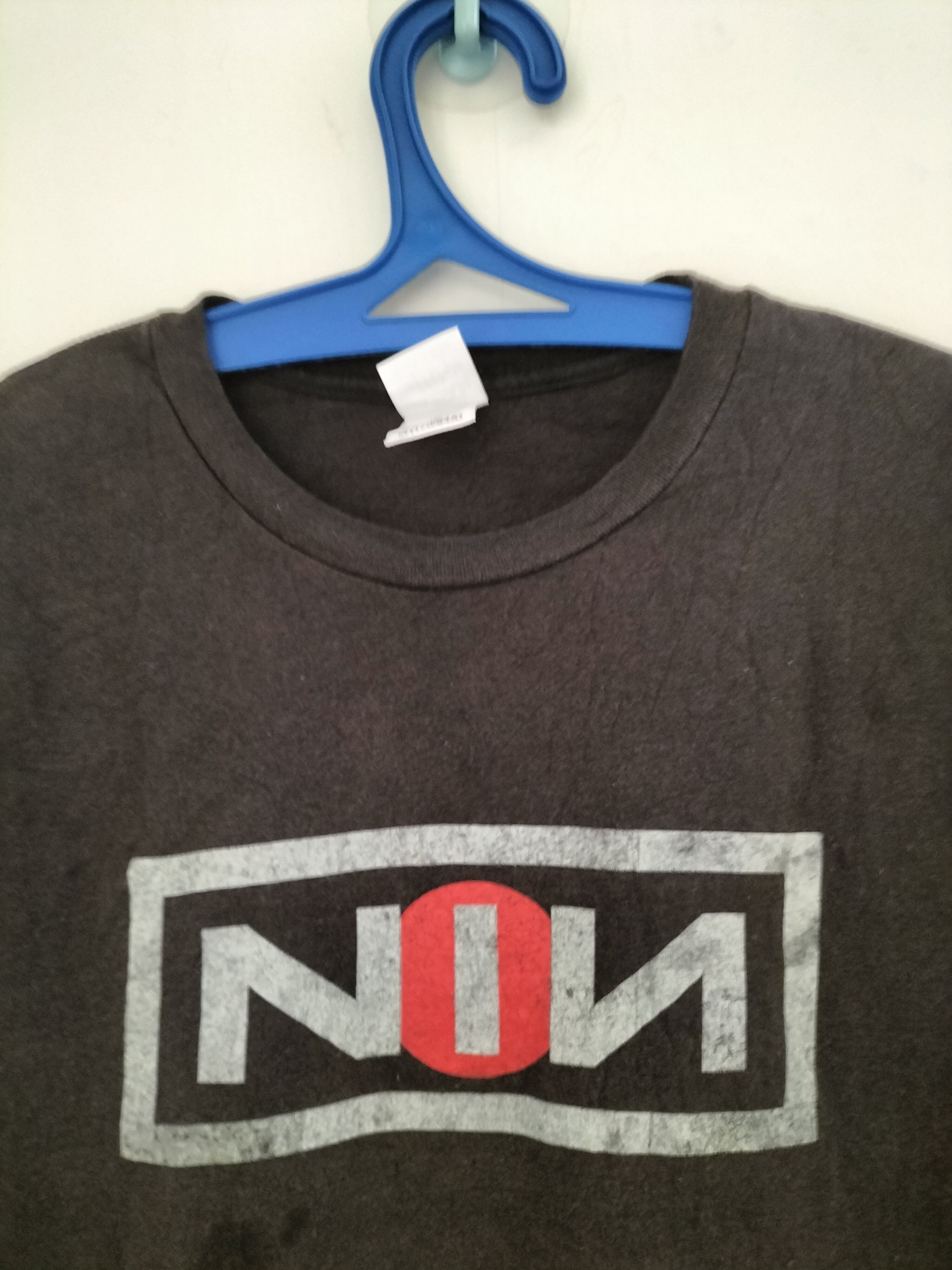 Band Tees Nine Inch Nails Band Tee Size US M / EU 48-50 / 2 - 2 Thumbnail